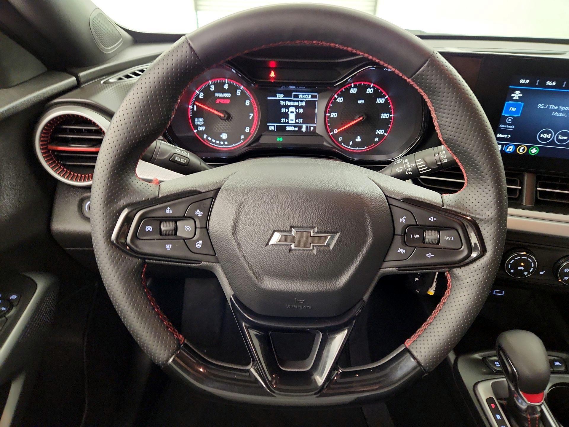 Thumbnail: 2025 Chevrolet Trax - 10