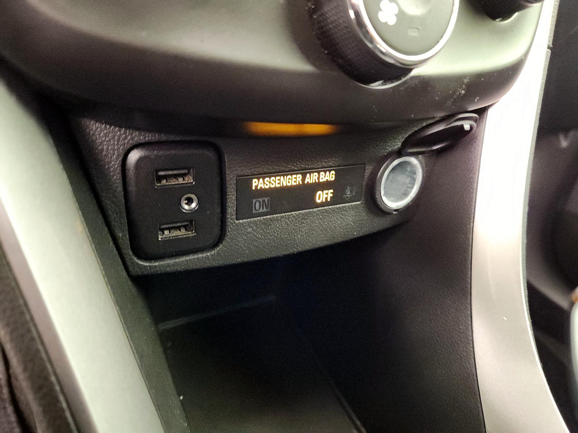 Thumbnail: 2022 Chevrolet Trax - 18