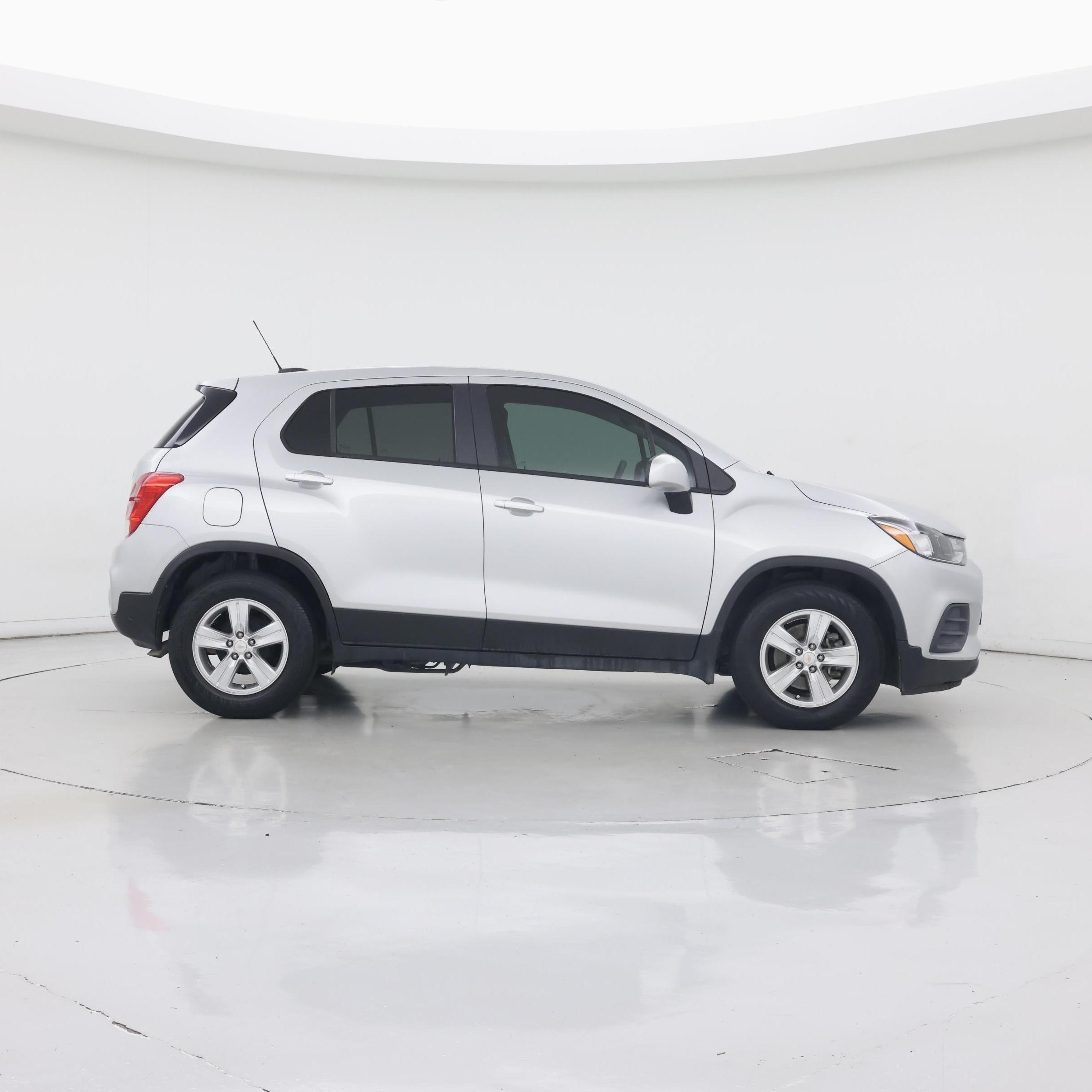 Thumbnail: 2022 Chevrolet Trax - 7