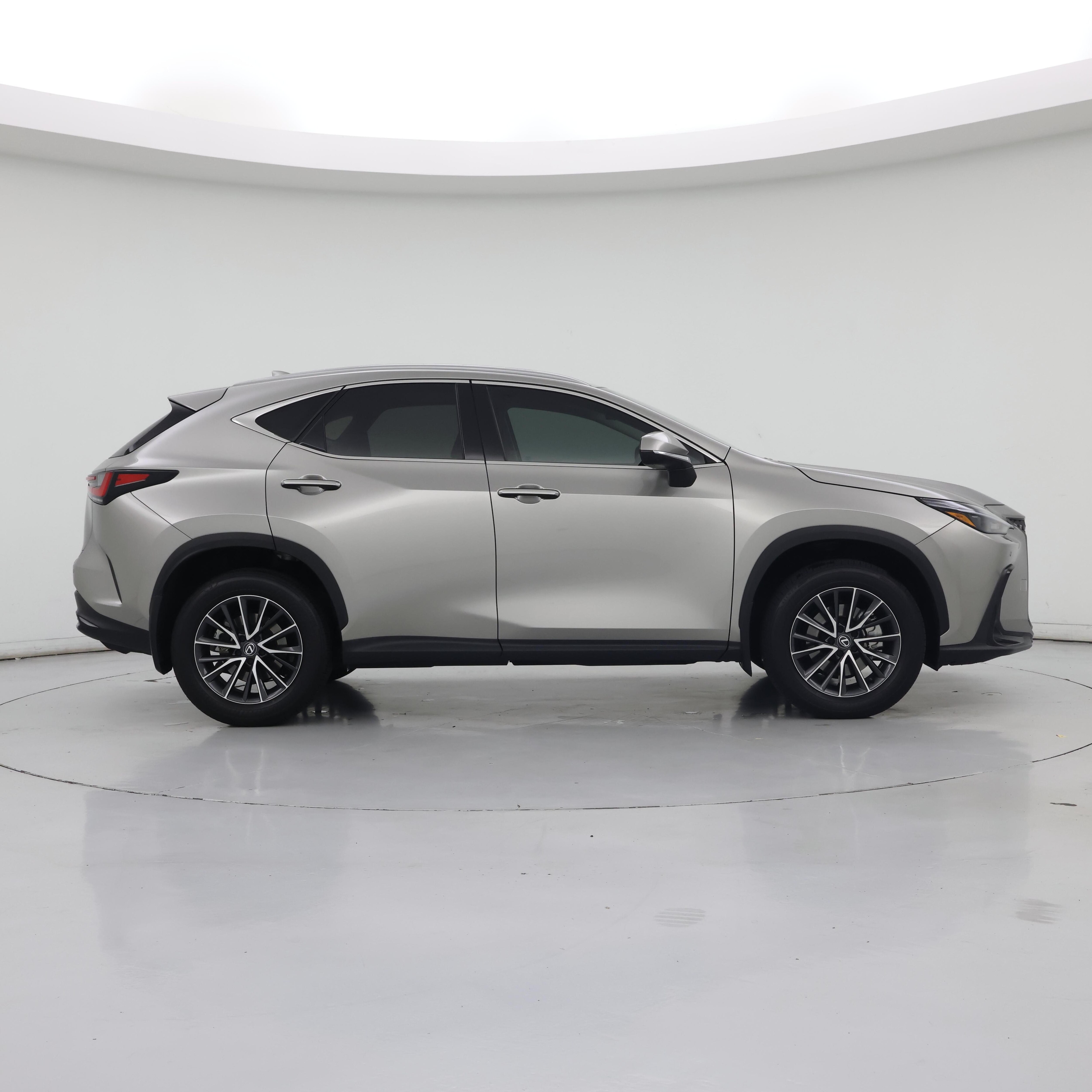 Thumbnail: 2024 Lexus NX - 7