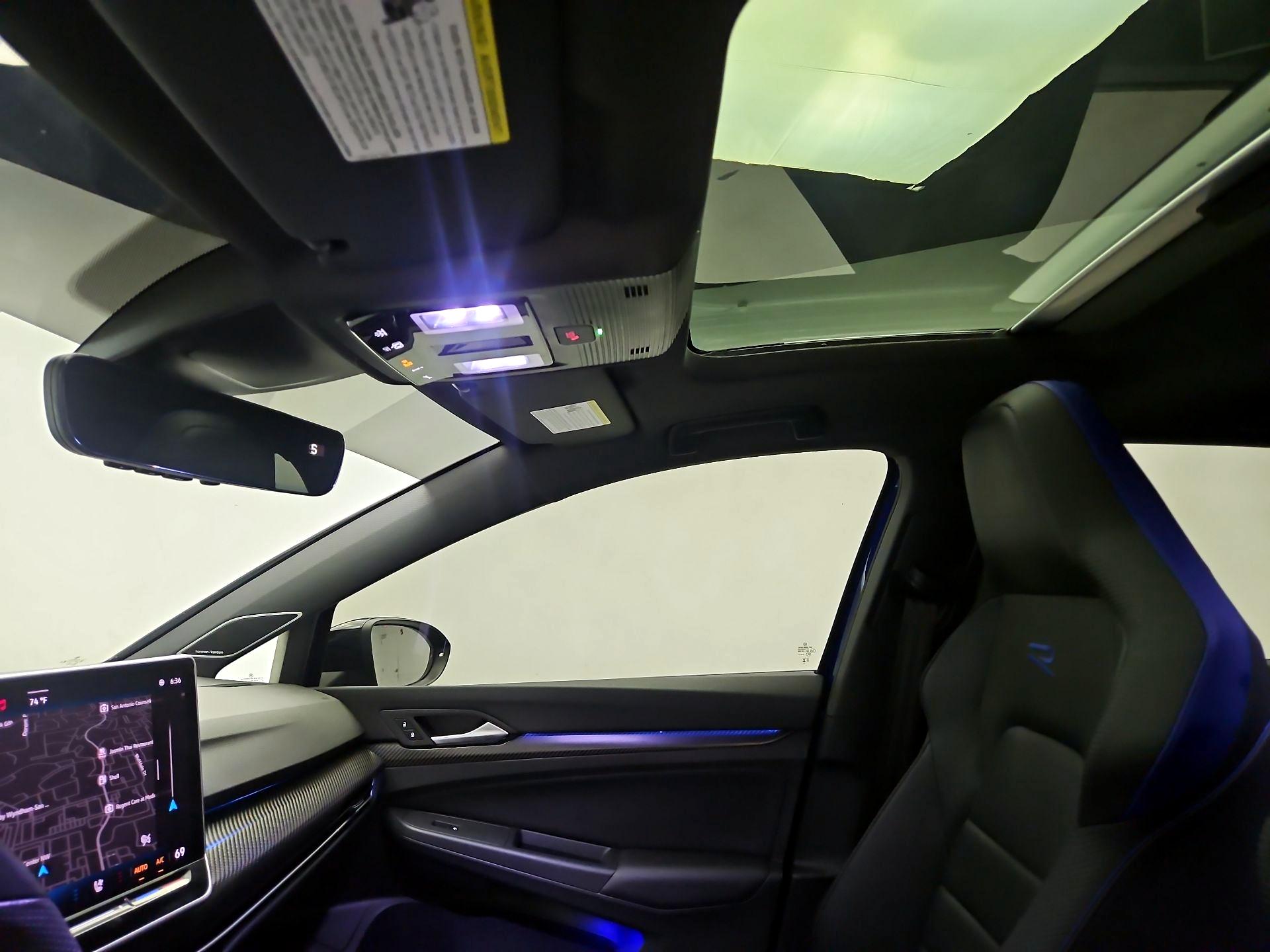 Thumbnail: 2025 Volkswagen Golf - 18