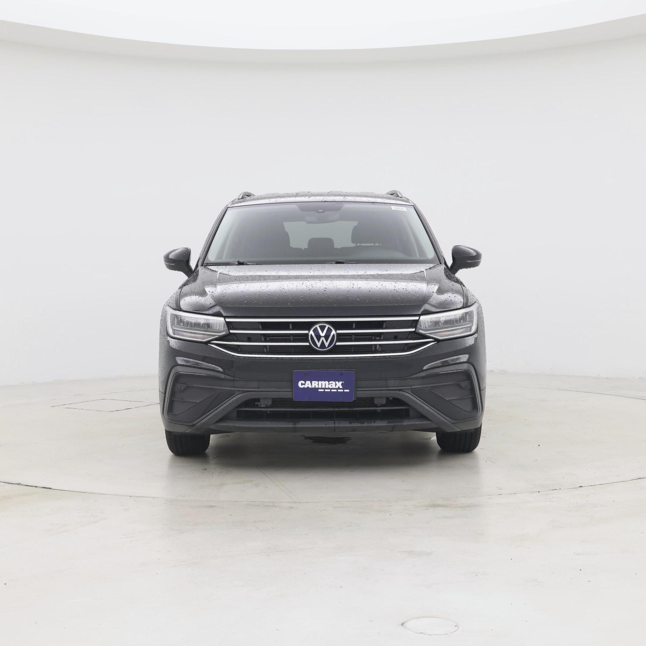 Thumbnail: 2023 Volkswagen Tiguan - 5