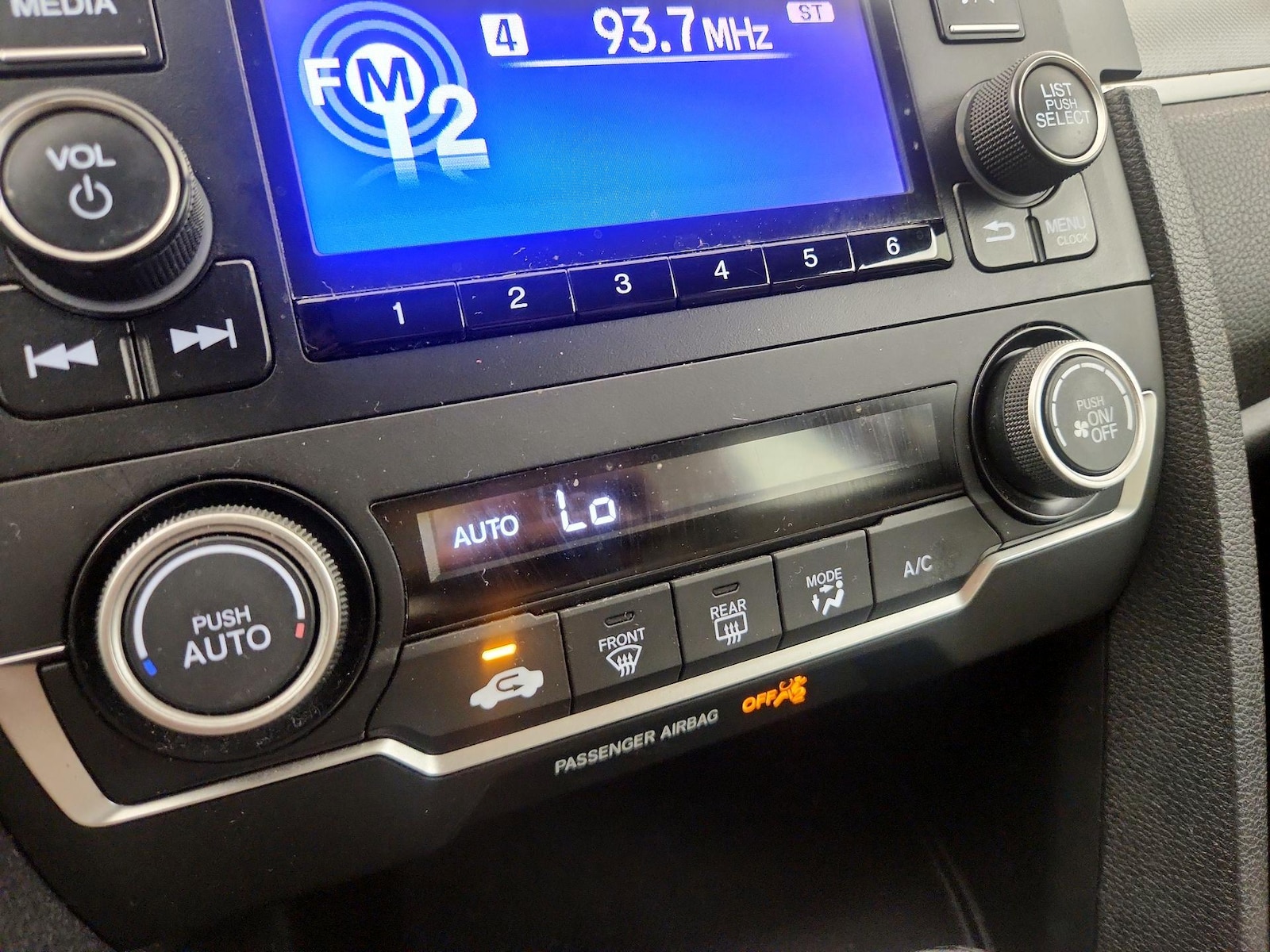 2018 Honda Civic LX - Photo 15