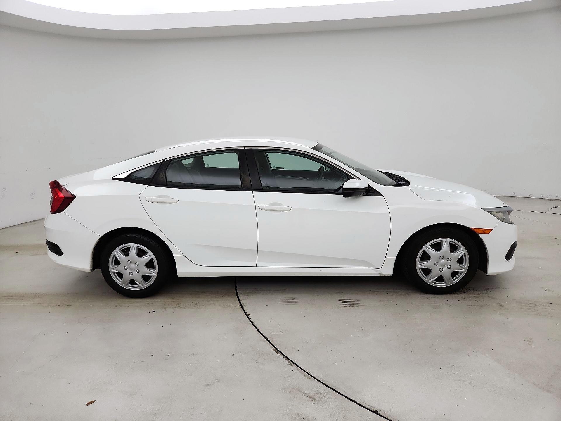 Thumbnail: 2018 Honda Civic - 4