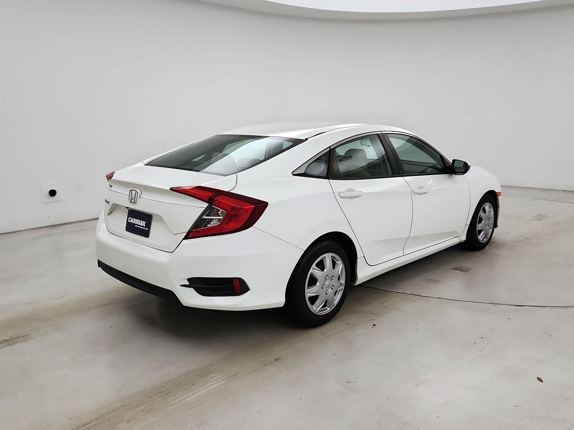 Thumbnail: 2018 Honda Civic - 5