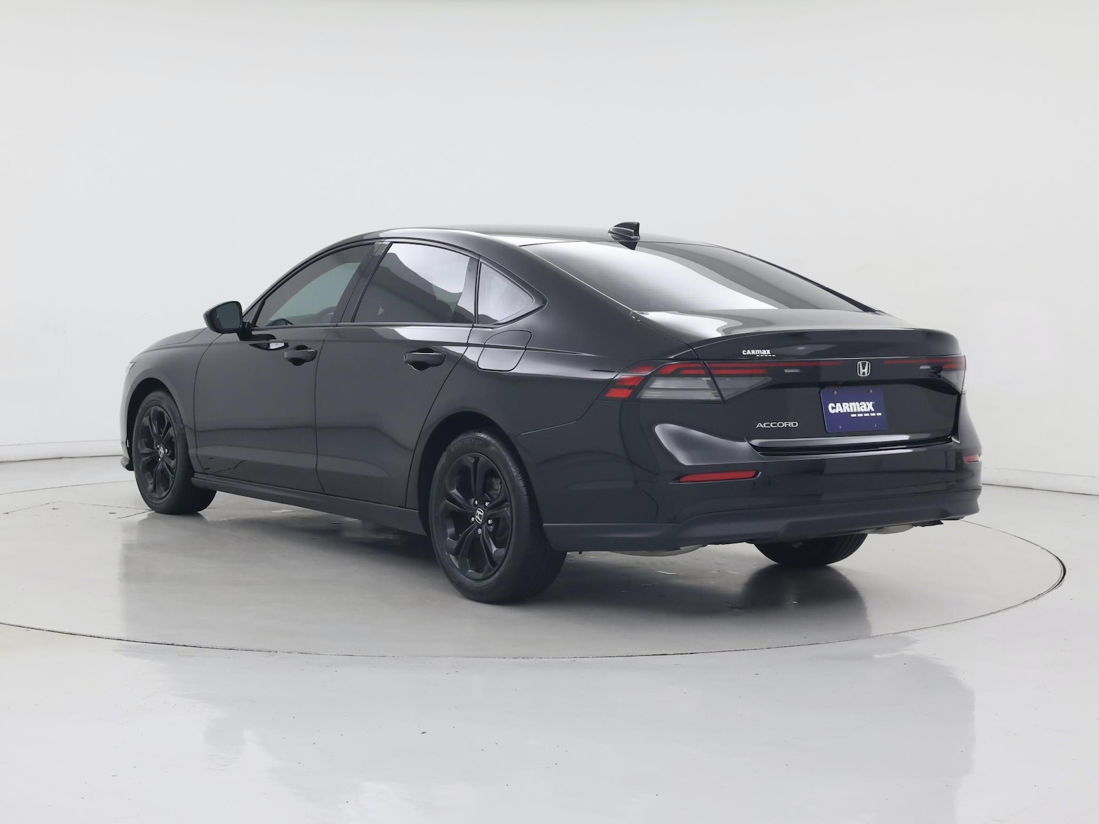 2025 Honda Accord SE - Photo 3