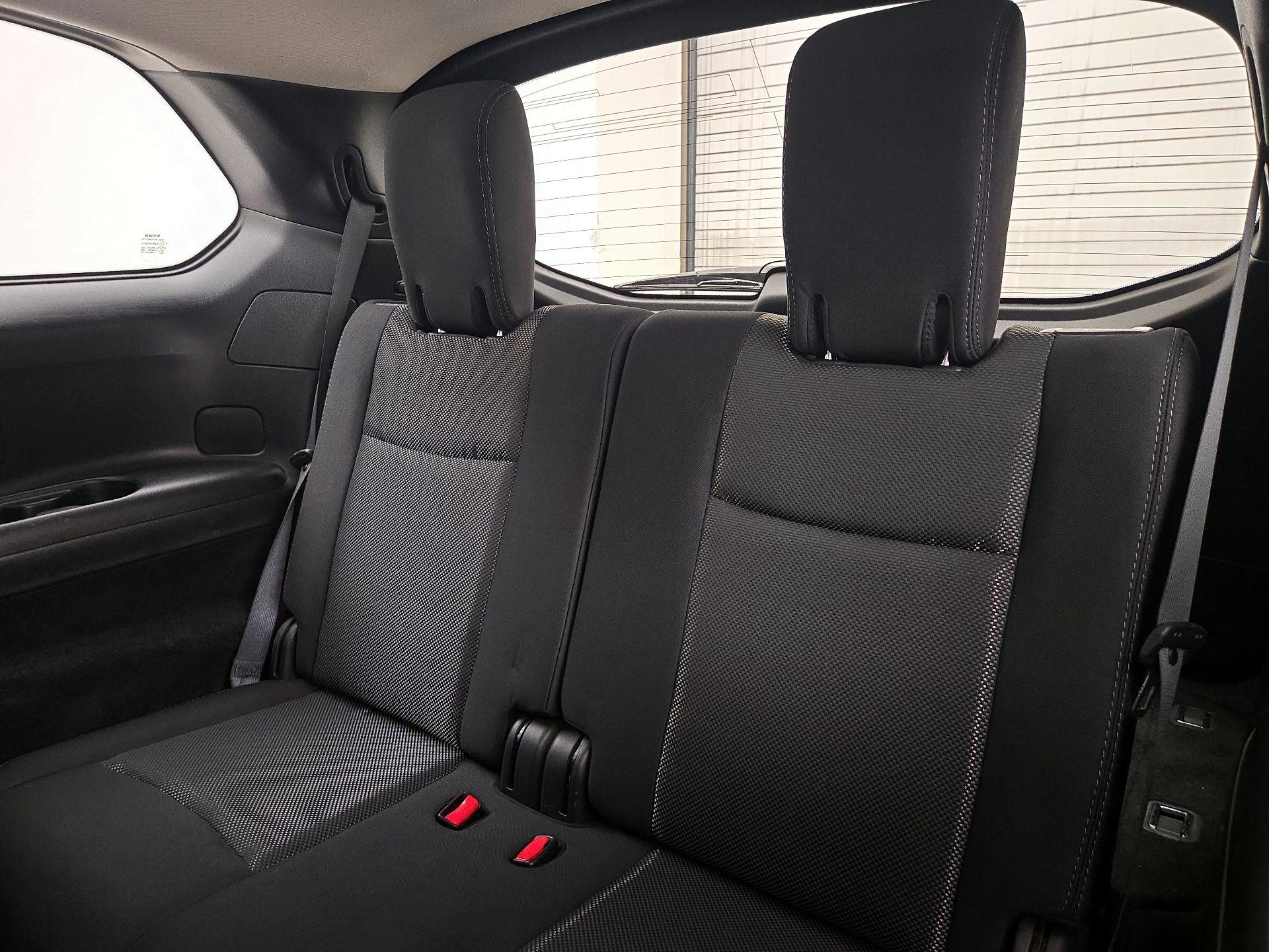 Thumbnail: 2020 Nissan Pathfinder - 20