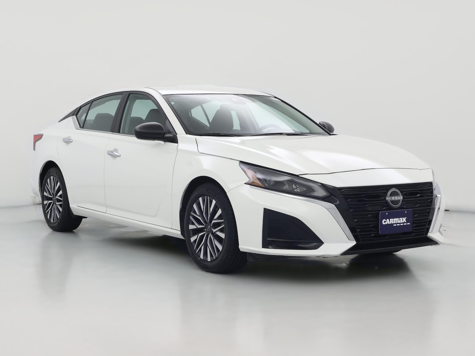 2025 Nissan Altima SV - Photo 1