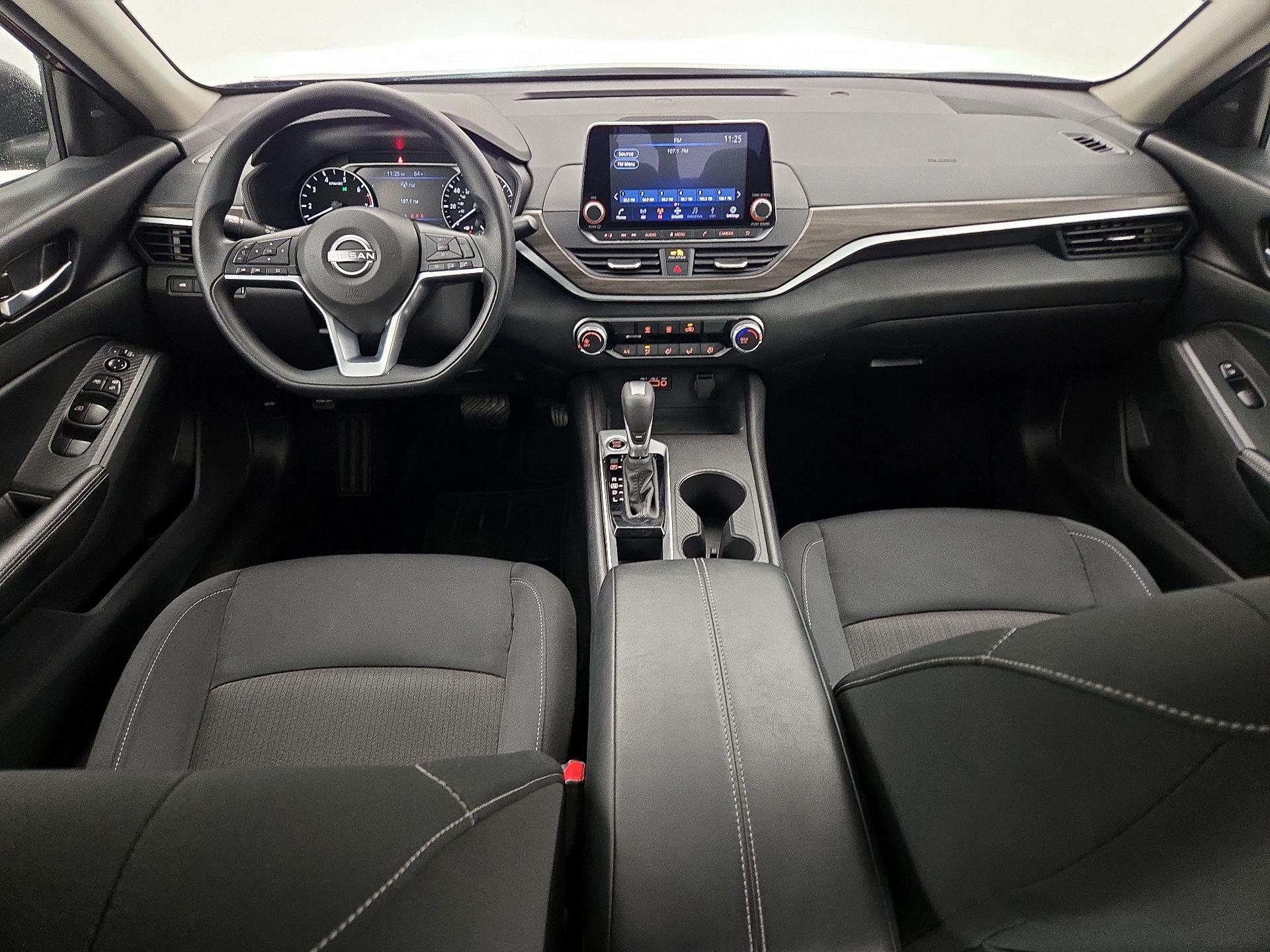 Thumbnail: 2025 Nissan Altima - 9