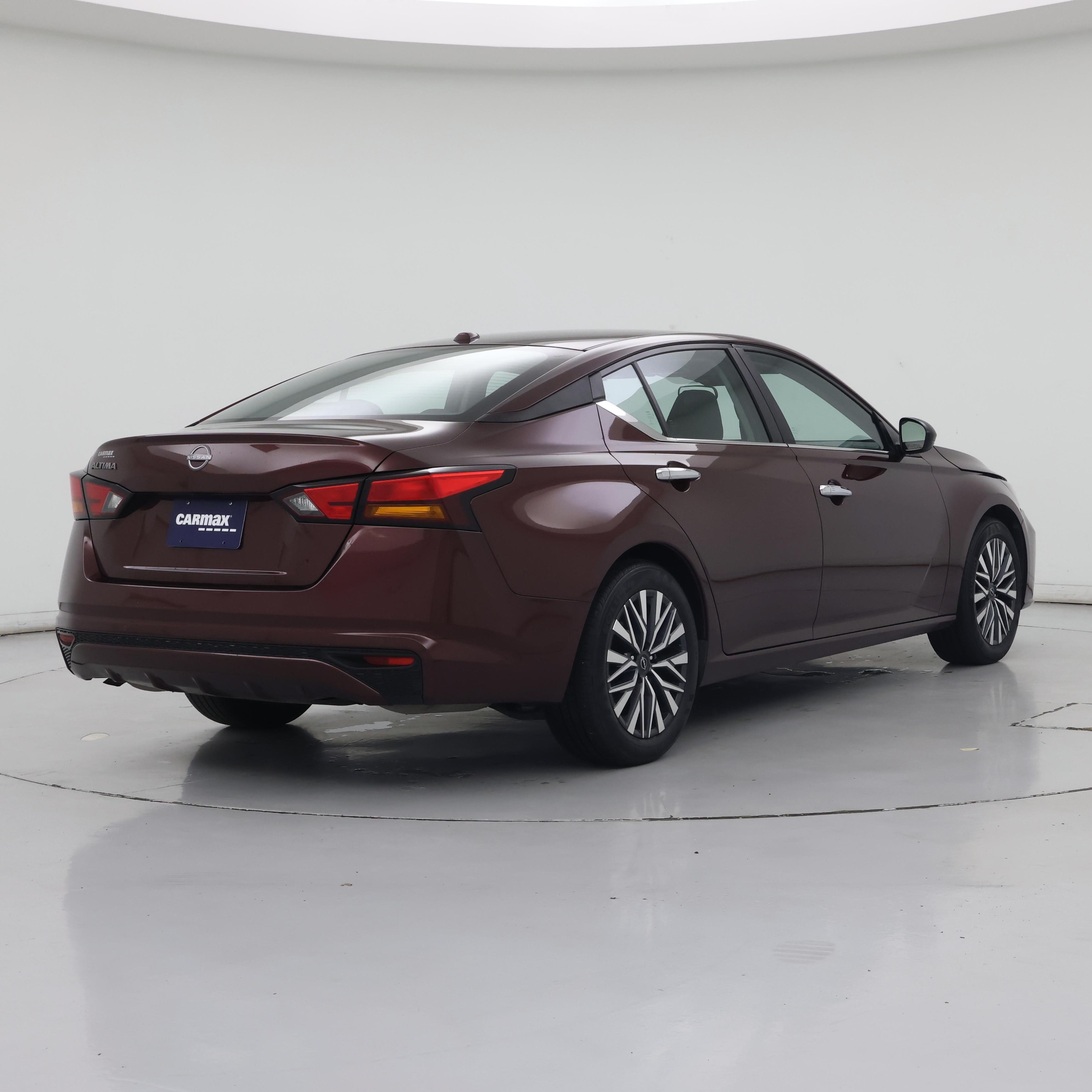 Thumbnail: 2025 Nissan Altima - 8