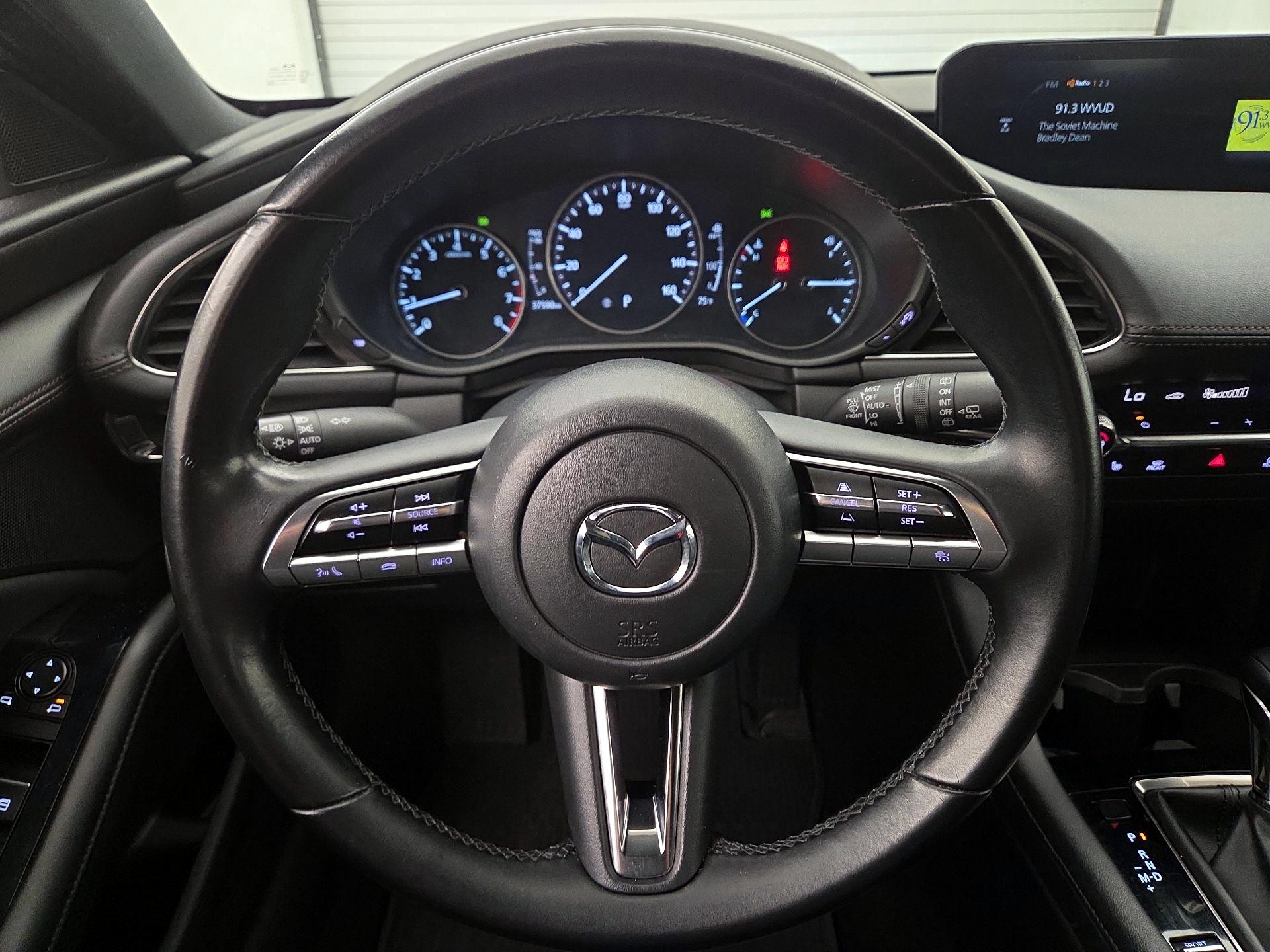 Thumbnail: 2022 Mazda Mazda3 - 10