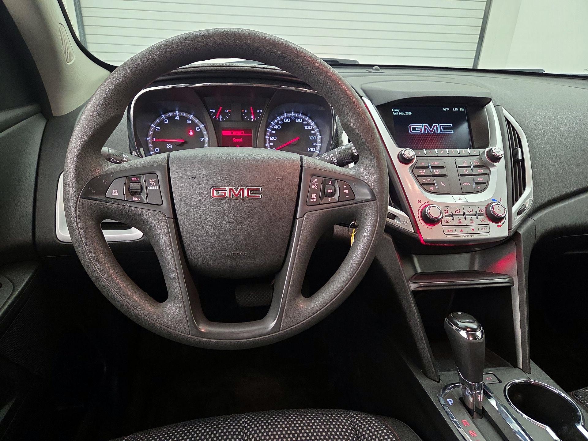 Thumbnail: 2017 GMC Terrain - 10