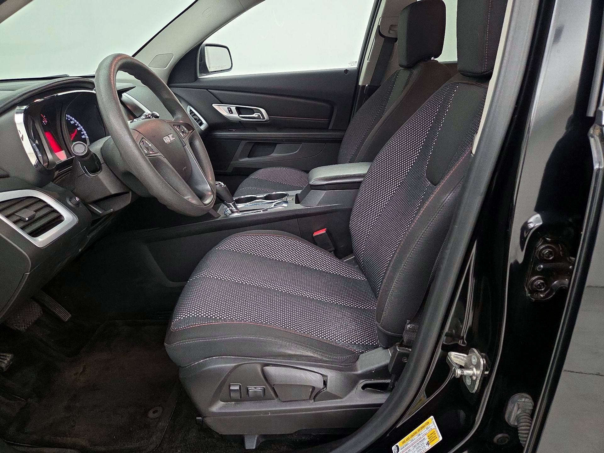 Thumbnail: 2017 GMC Terrain - 11