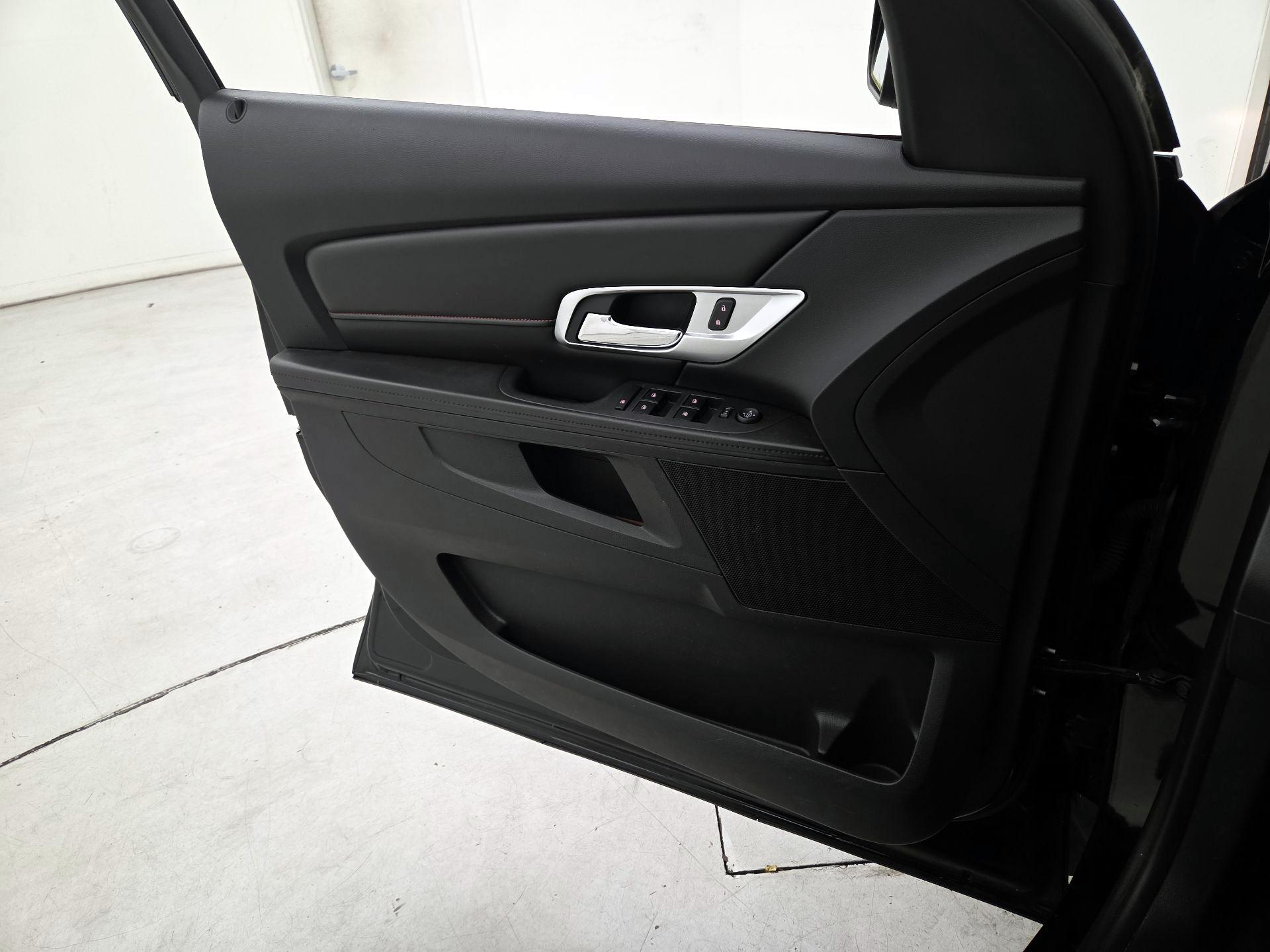 Thumbnail: 2017 GMC Terrain - 12