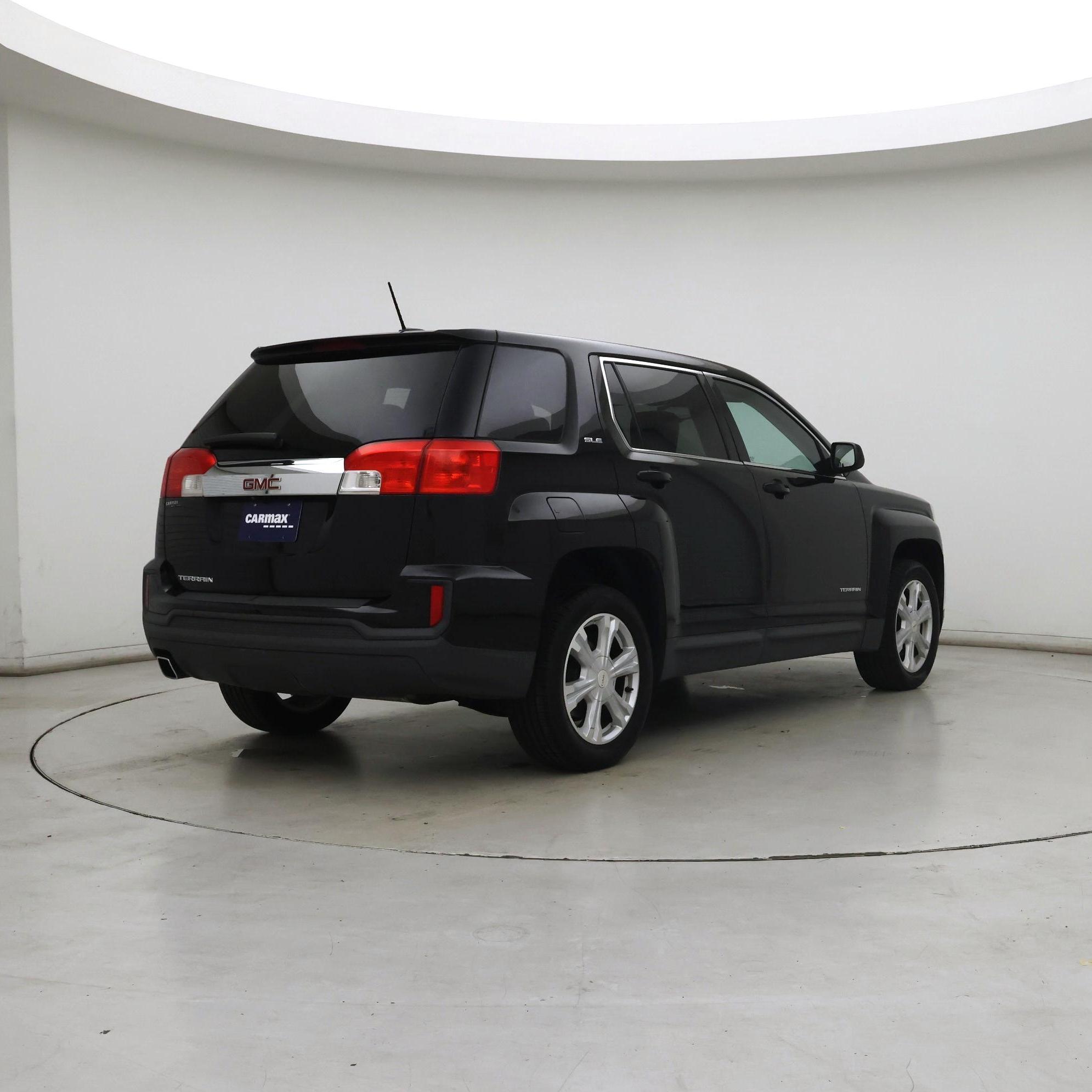 Thumbnail: 2017 GMC Terrain - 8