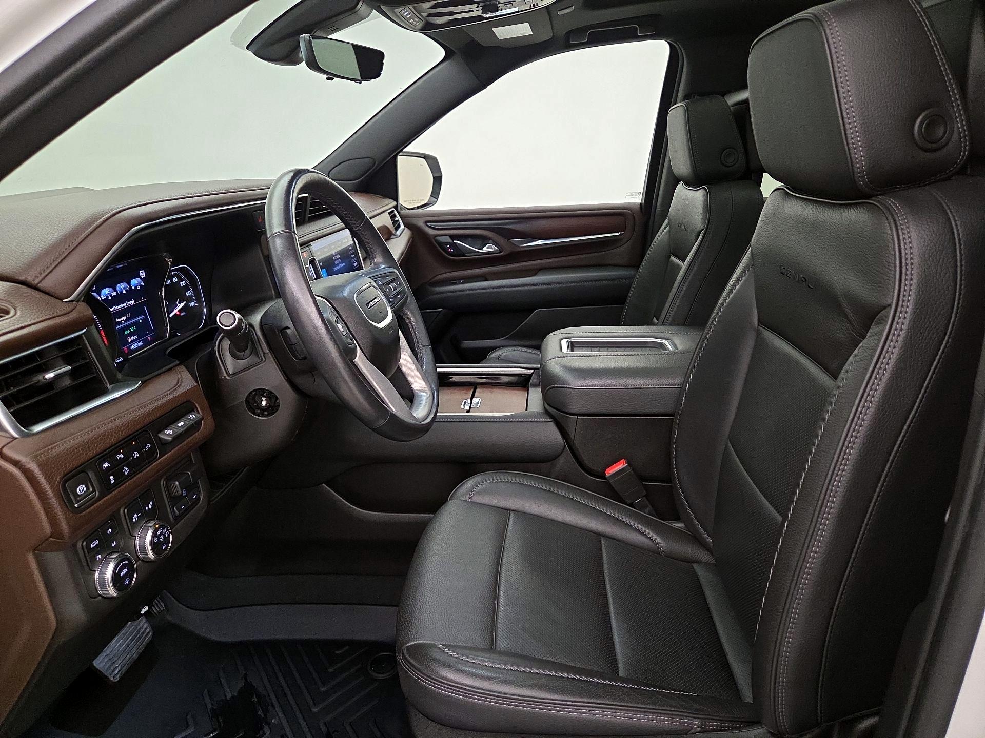 Thumbnail: 2021 GMC Yukon XL - 11