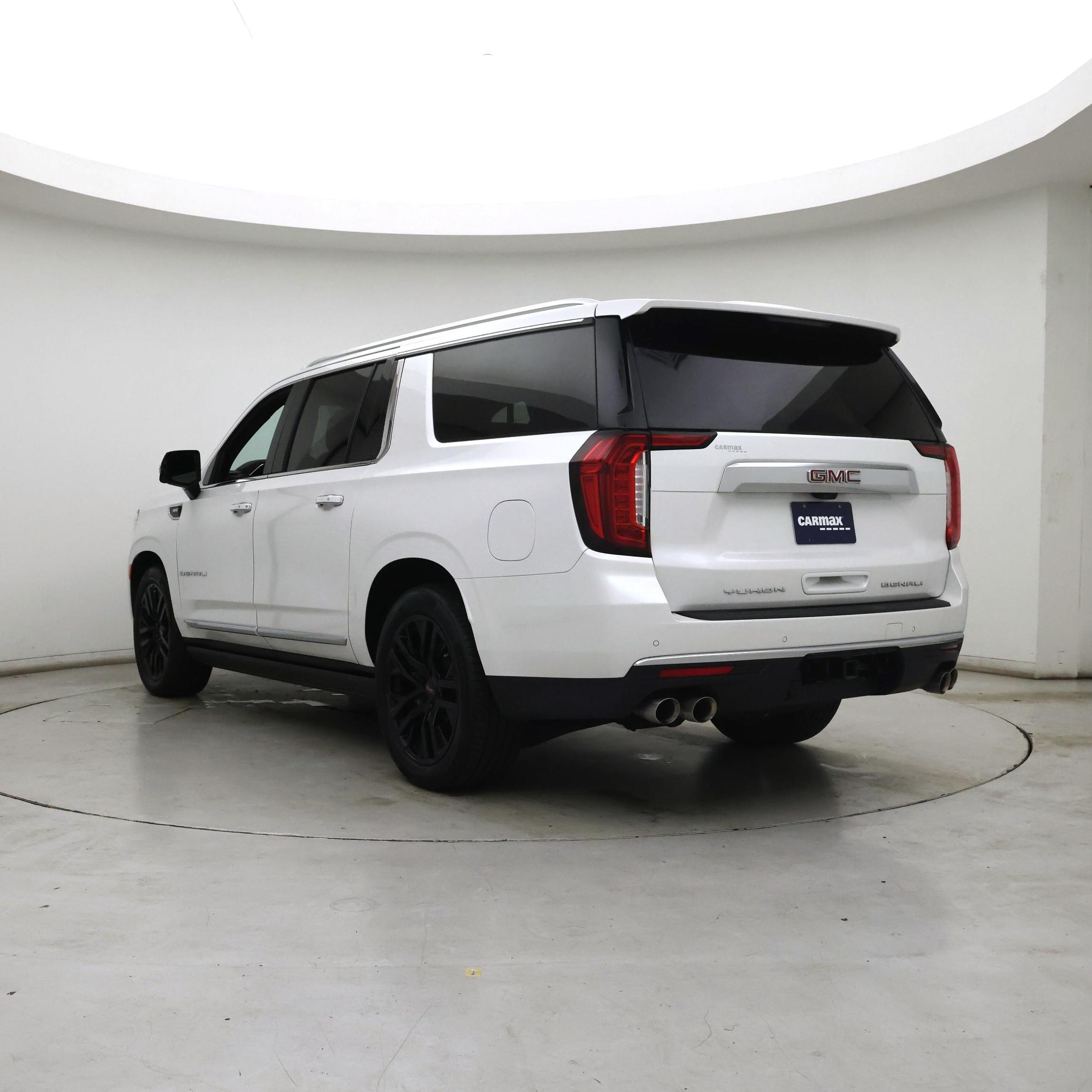Thumbnail: 2021 GMC Yukon XL - 2