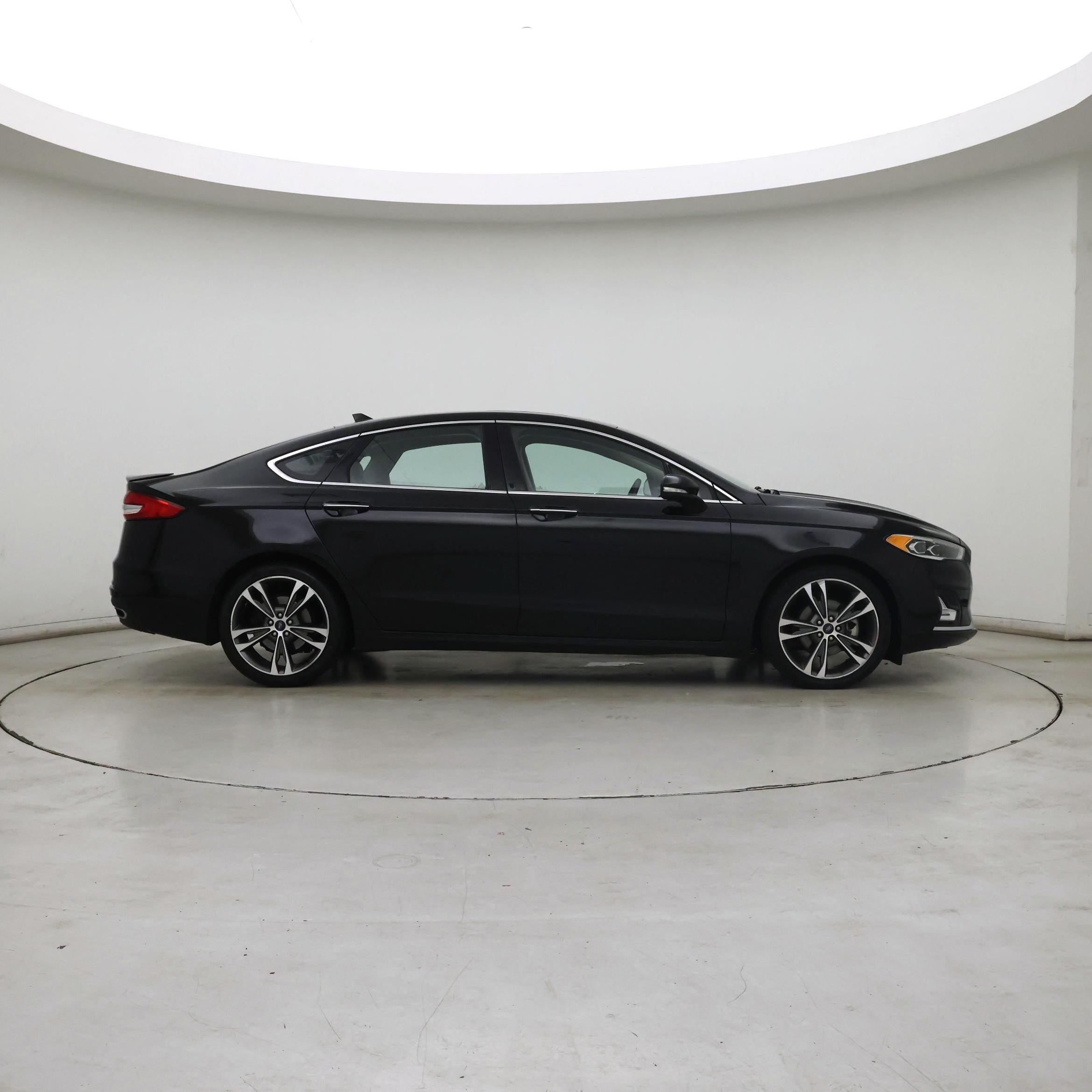 Thumbnail: 2019 Ford Fusion - 7