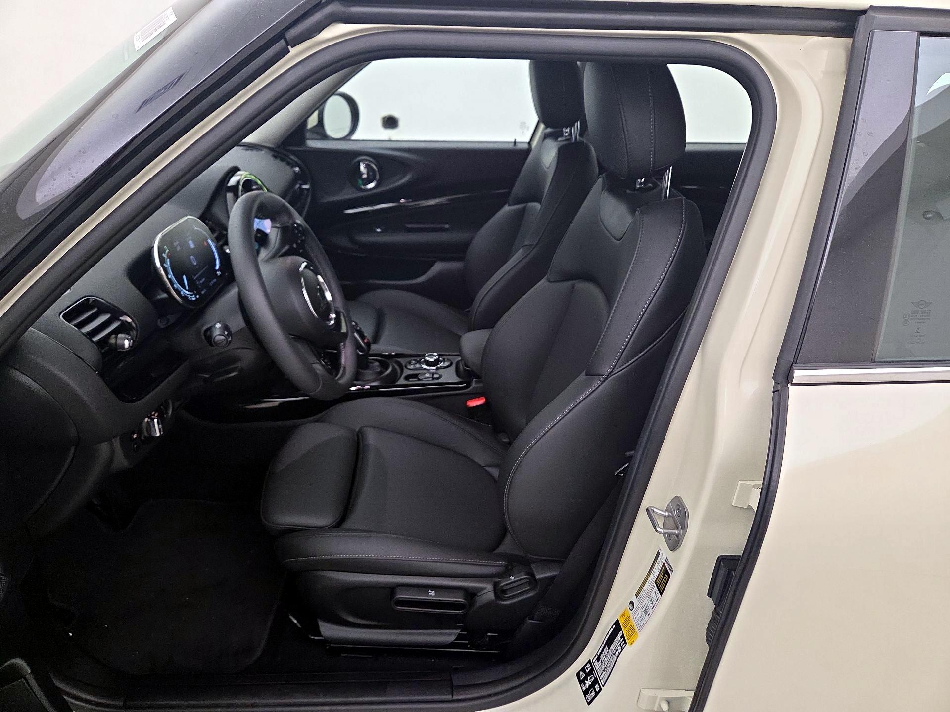 Thumbnail: 2023 MINI Cooper Clubman - 11