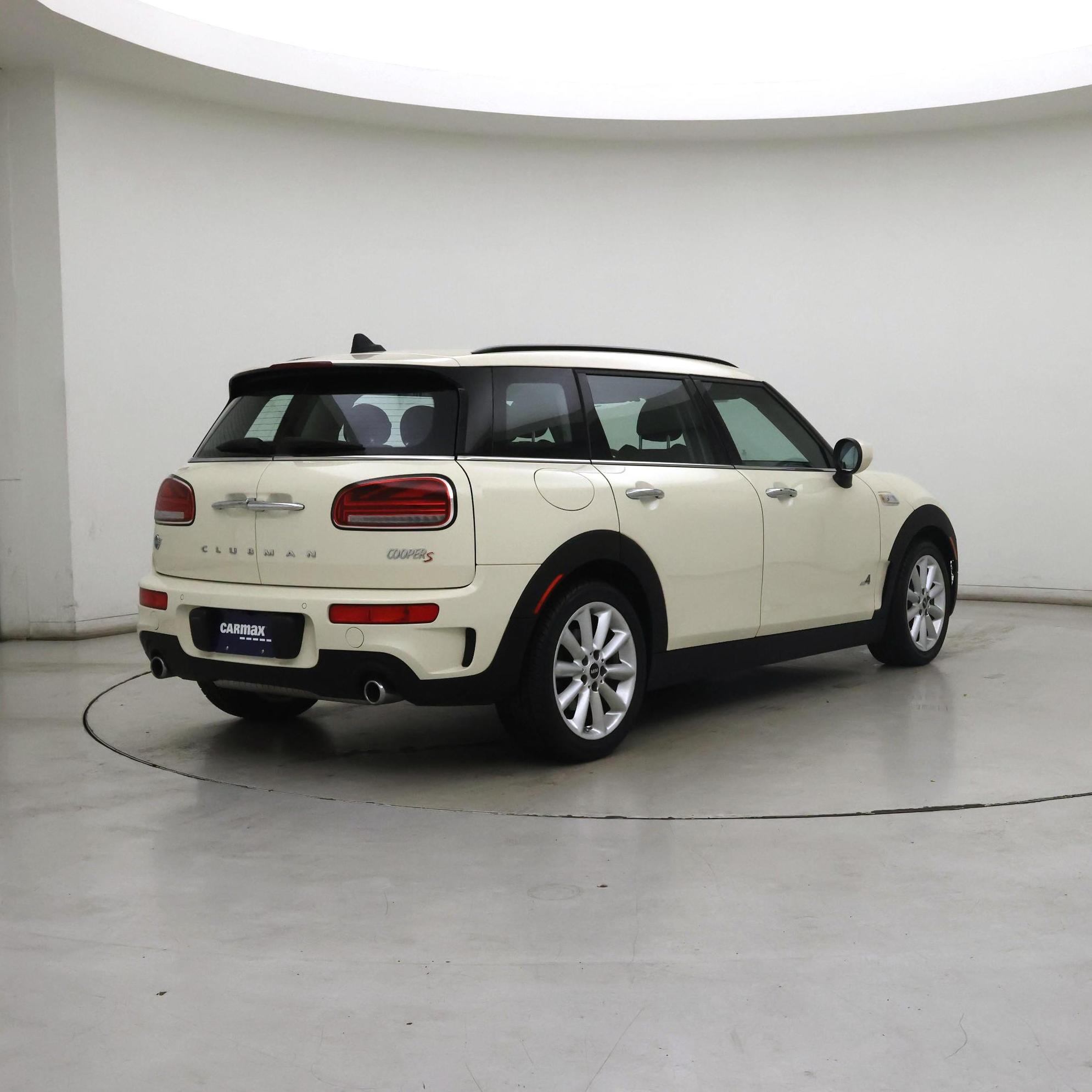 Thumbnail: 2023 MINI Cooper Clubman - 8