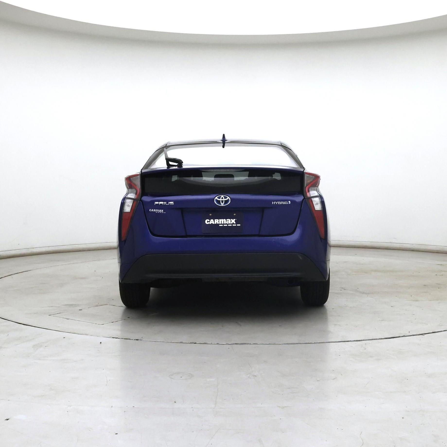Thumbnail: 2016 Toyota Prius - 6