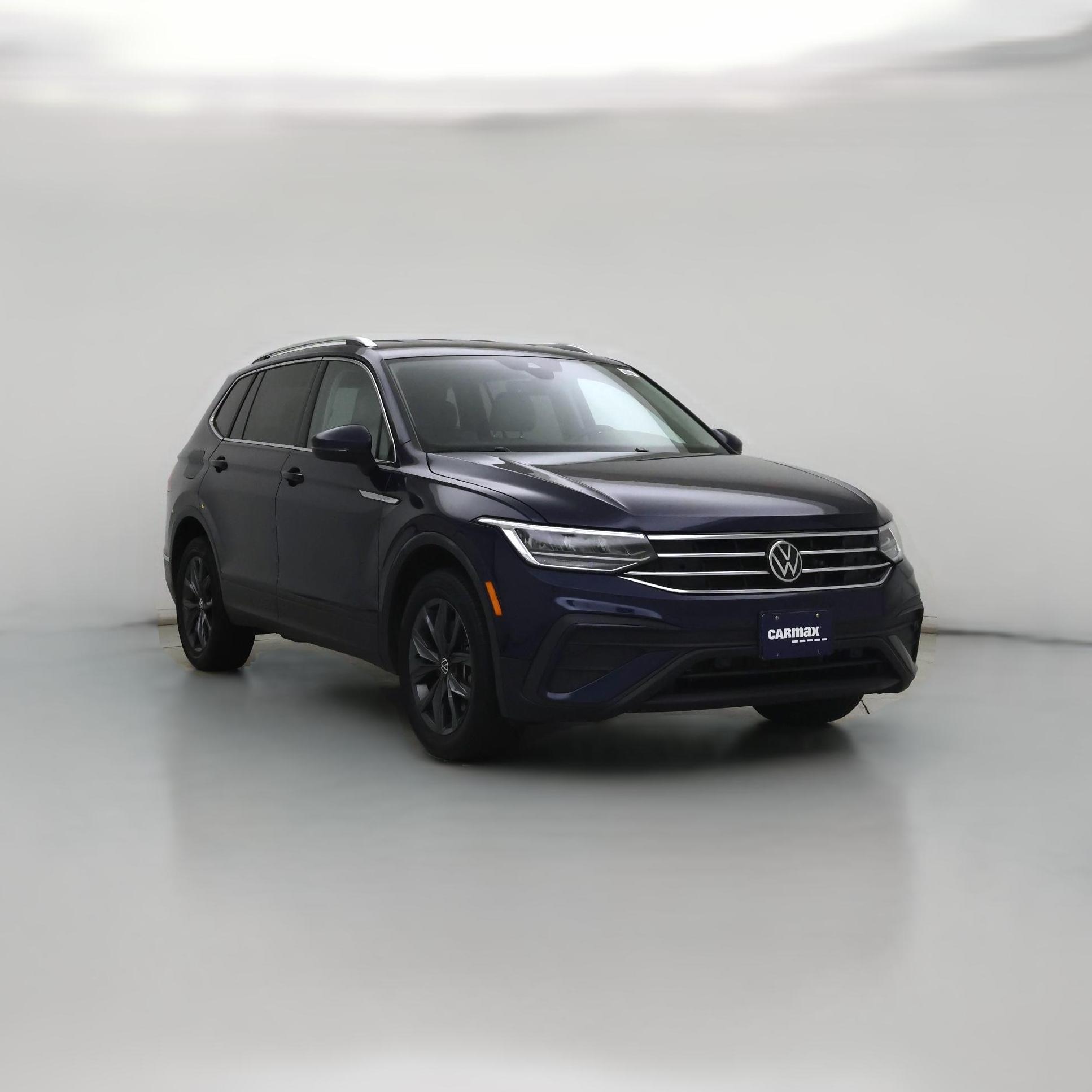 Thumbnail: 2022 Volkswagen Tiguan - 1