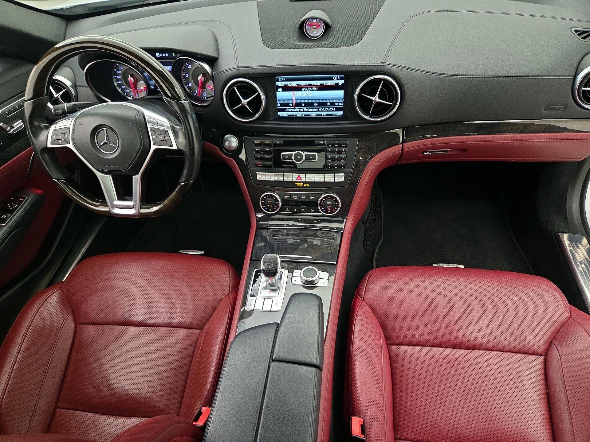 Thumbnail: 2016 Mercedes-Benz SL-Class - 9