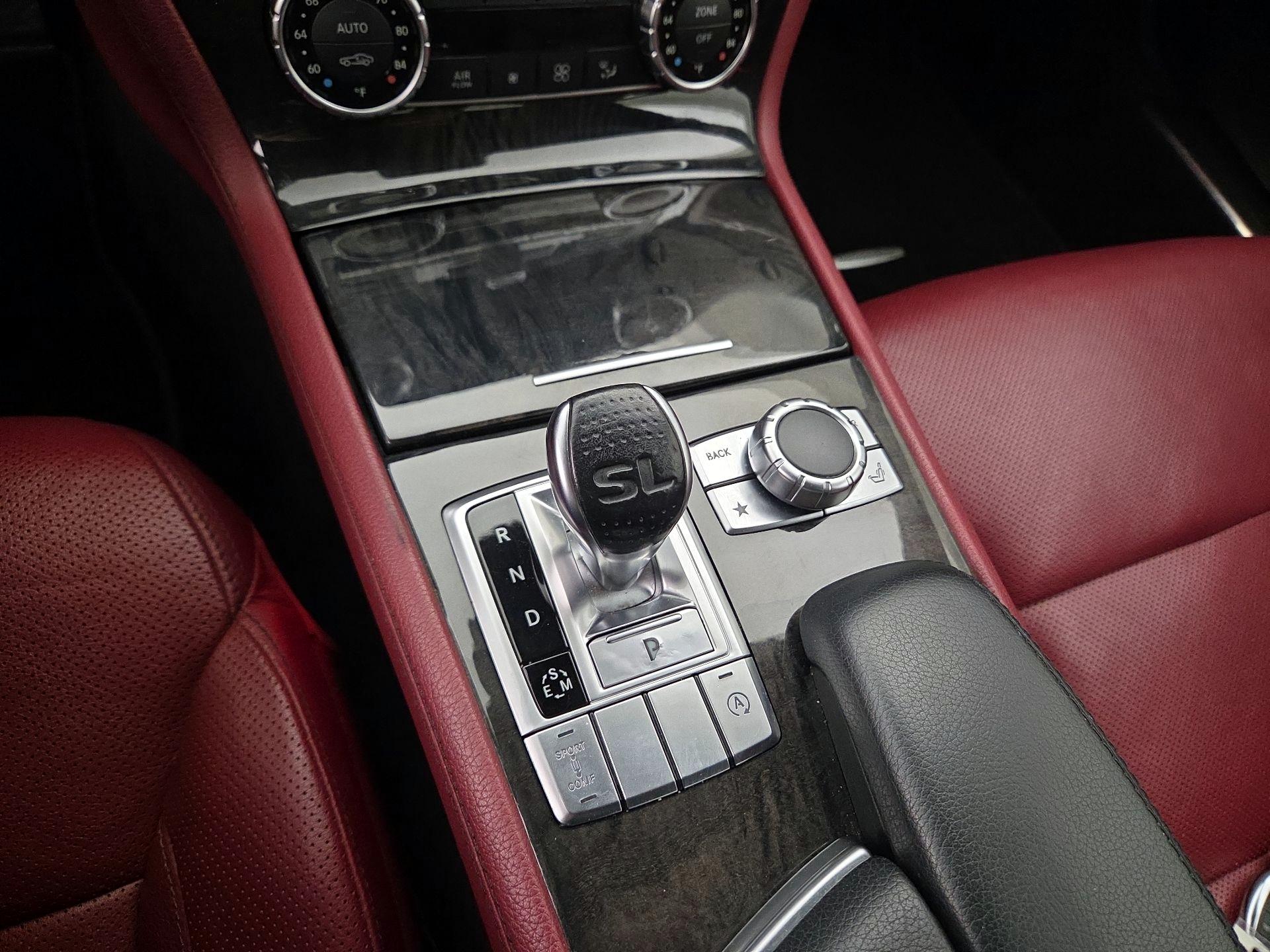 Thumbnail: 2016 Mercedes-Benz SL-Class - 17