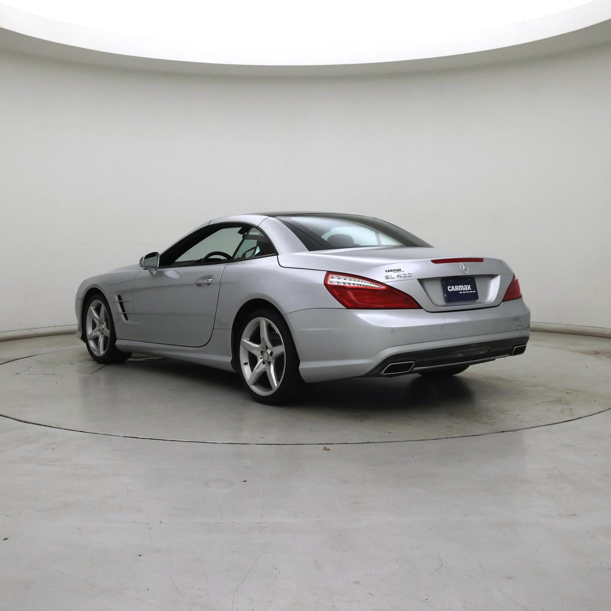 Thumbnail: 2016 Mercedes-Benz SL-Class - 2