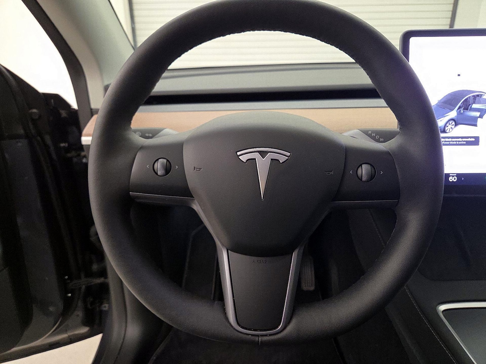 2023 Tesla Model Y Base - Photo 11