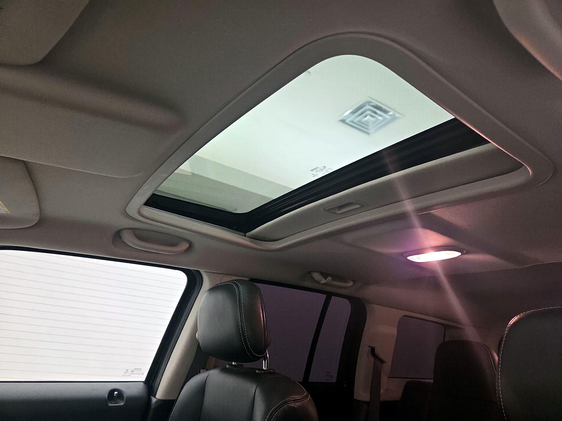 Thumbnail: 2016 Jeep Patriot - 16