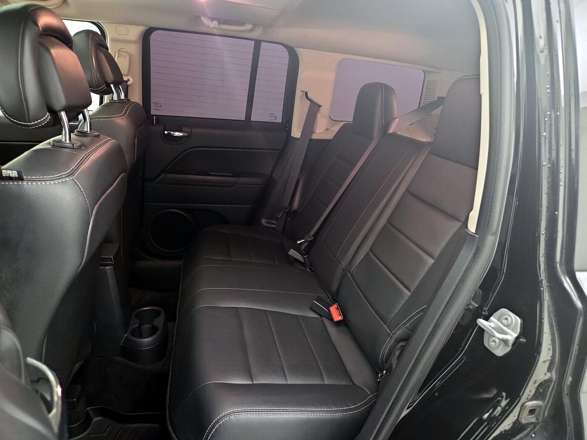 Thumbnail: 2016 Jeep Patriot - 17
