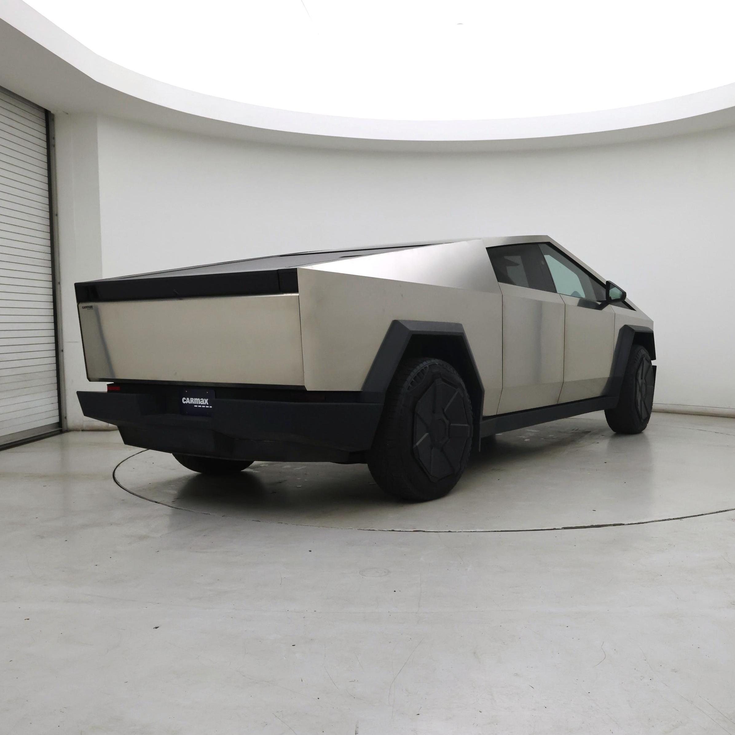 Thumbnail: 2024 Tesla Cybertruck - 8