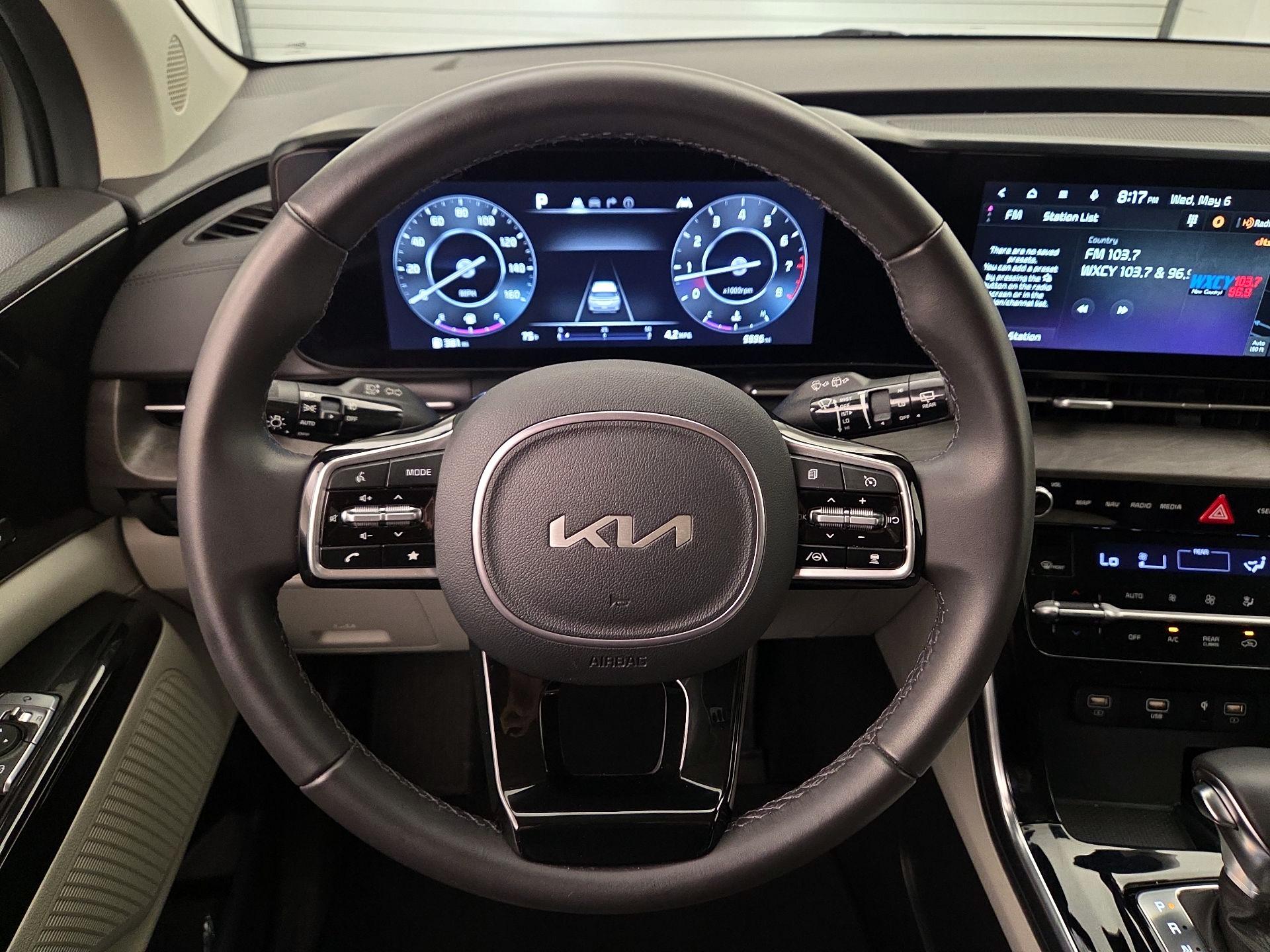 Thumbnail: 2024 Kia Carnival - 10