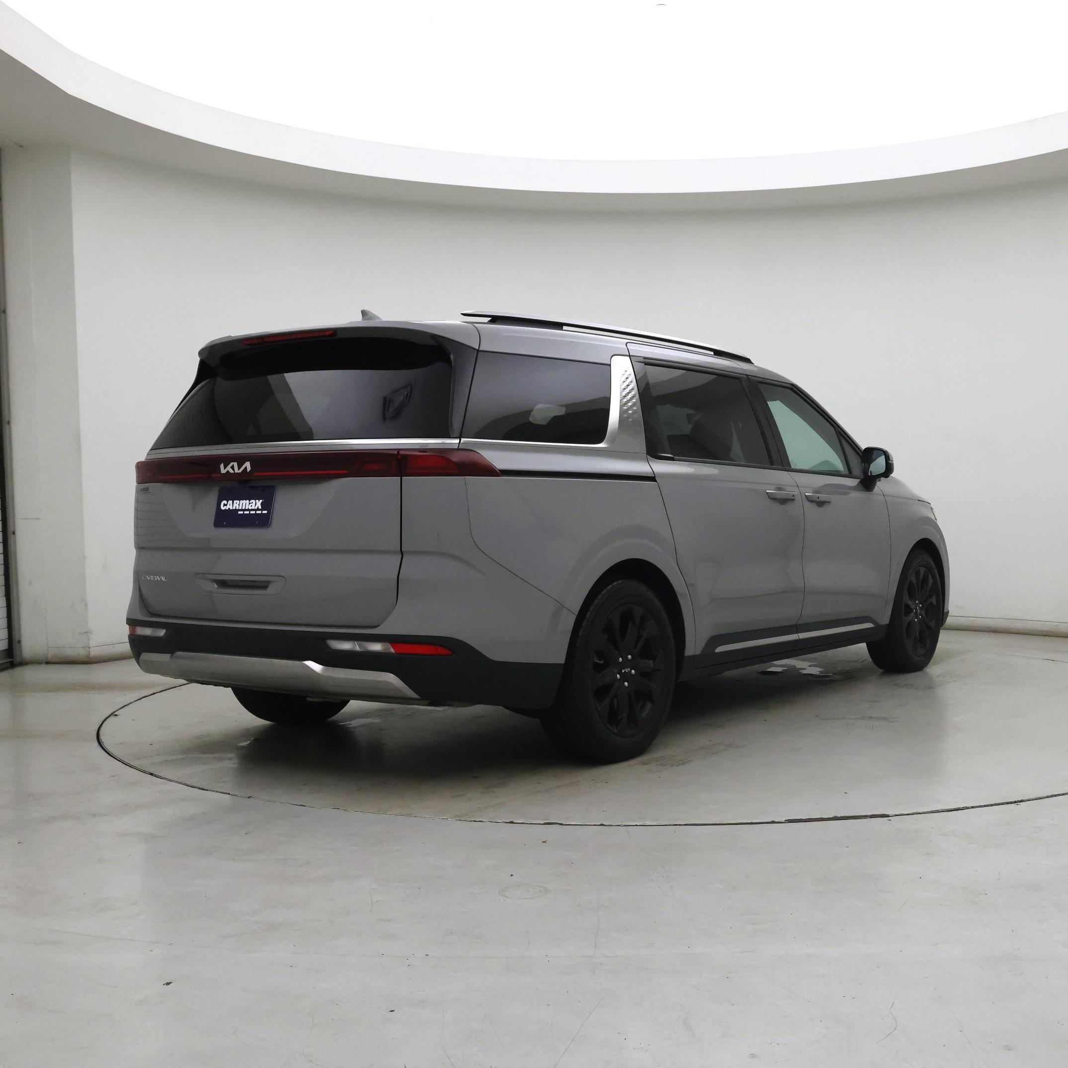 Thumbnail: 2024 Kia Carnival - 8