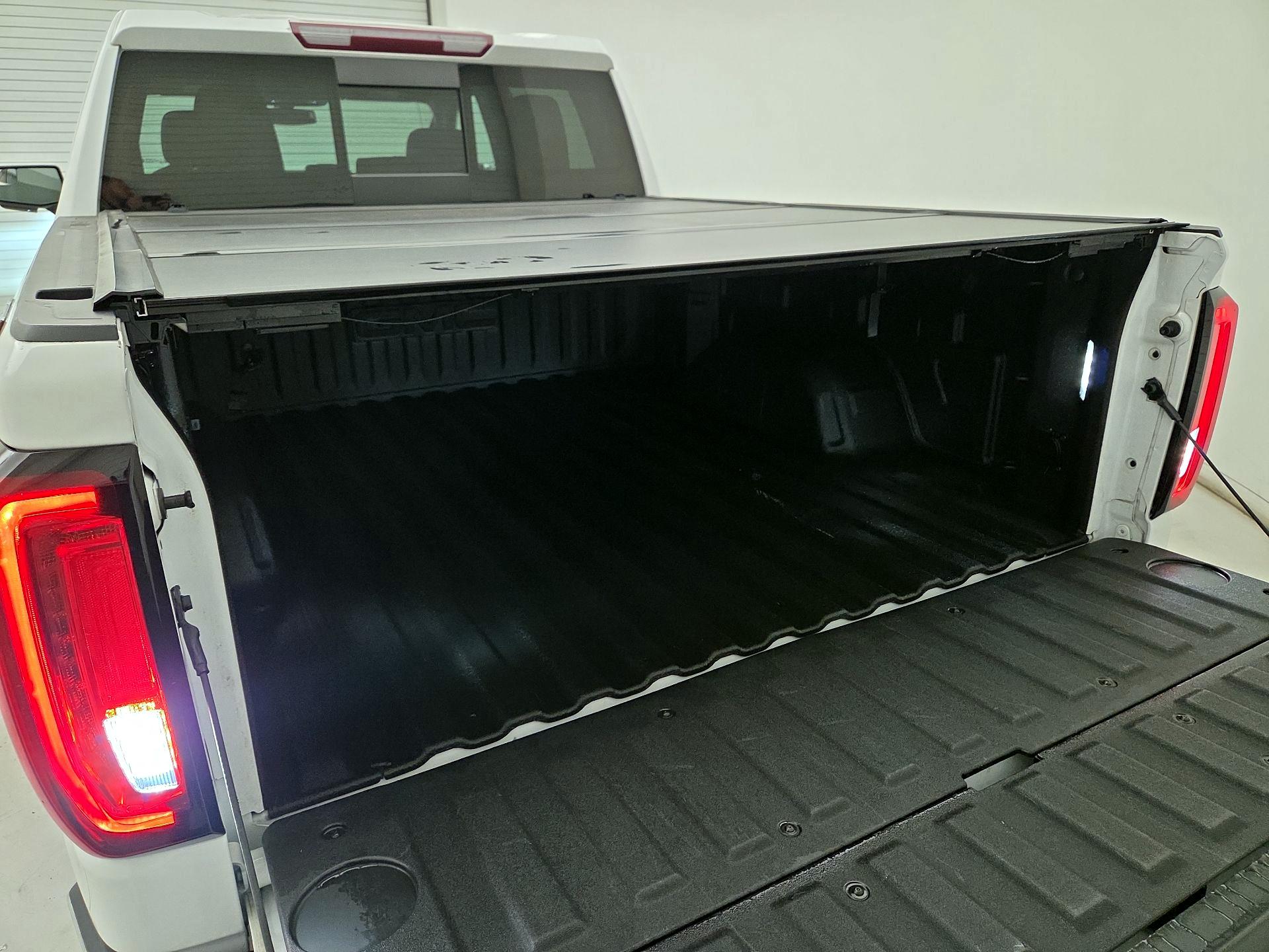Thumbnail: 2022 GMC Sierra 1500 - 19