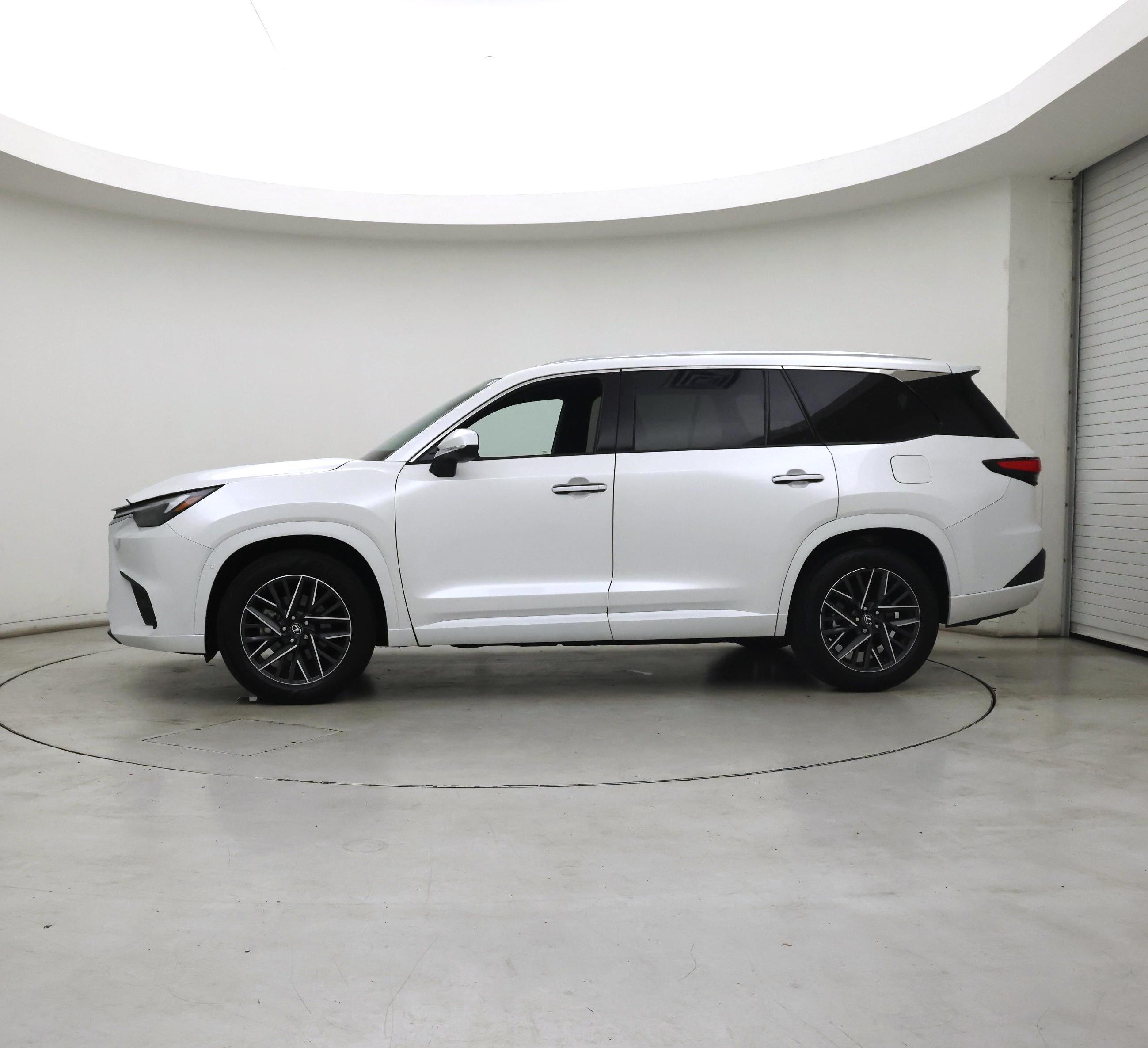 Thumbnail: 2025 Lexus TX - 3