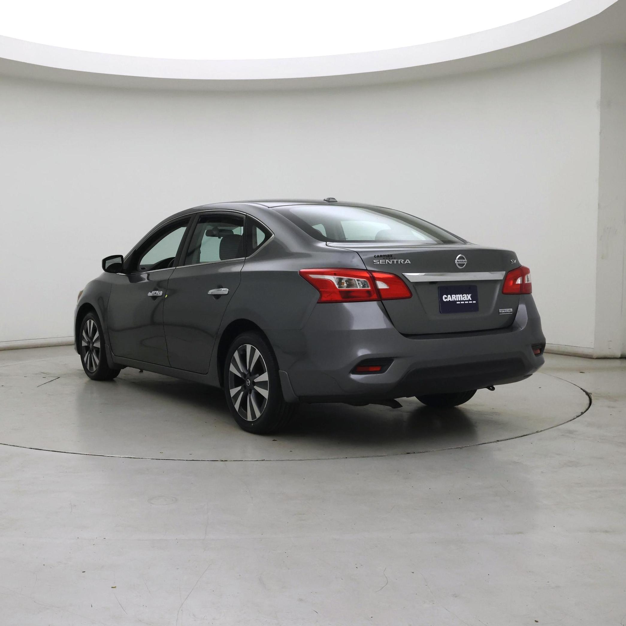 Thumbnail: 2019 Nissan Sentra - 2