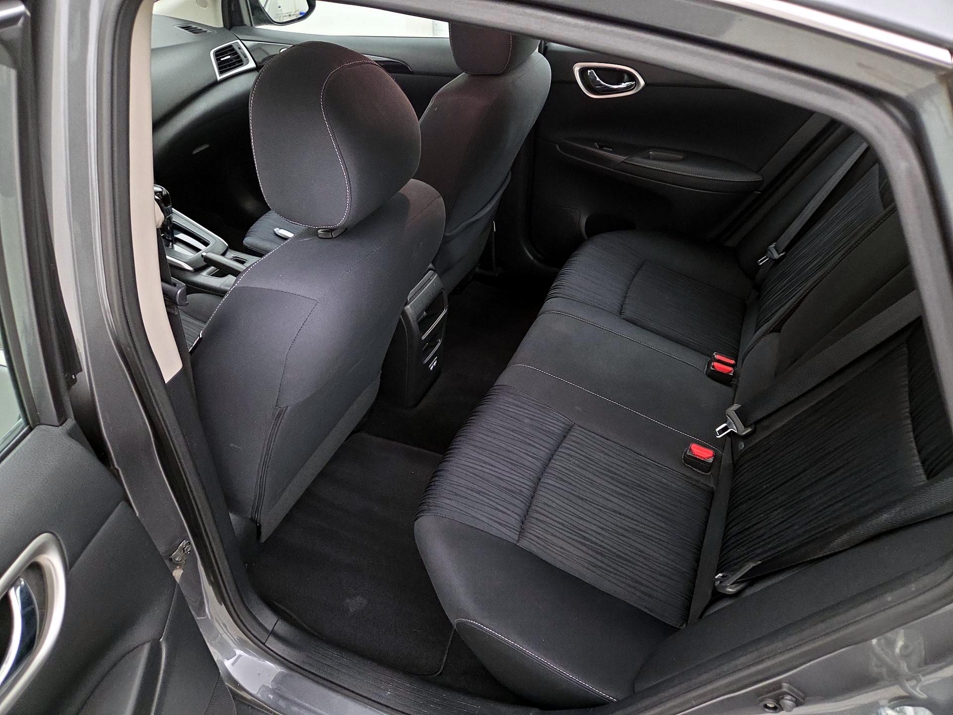 Thumbnail: 2019 Nissan Sentra - 20