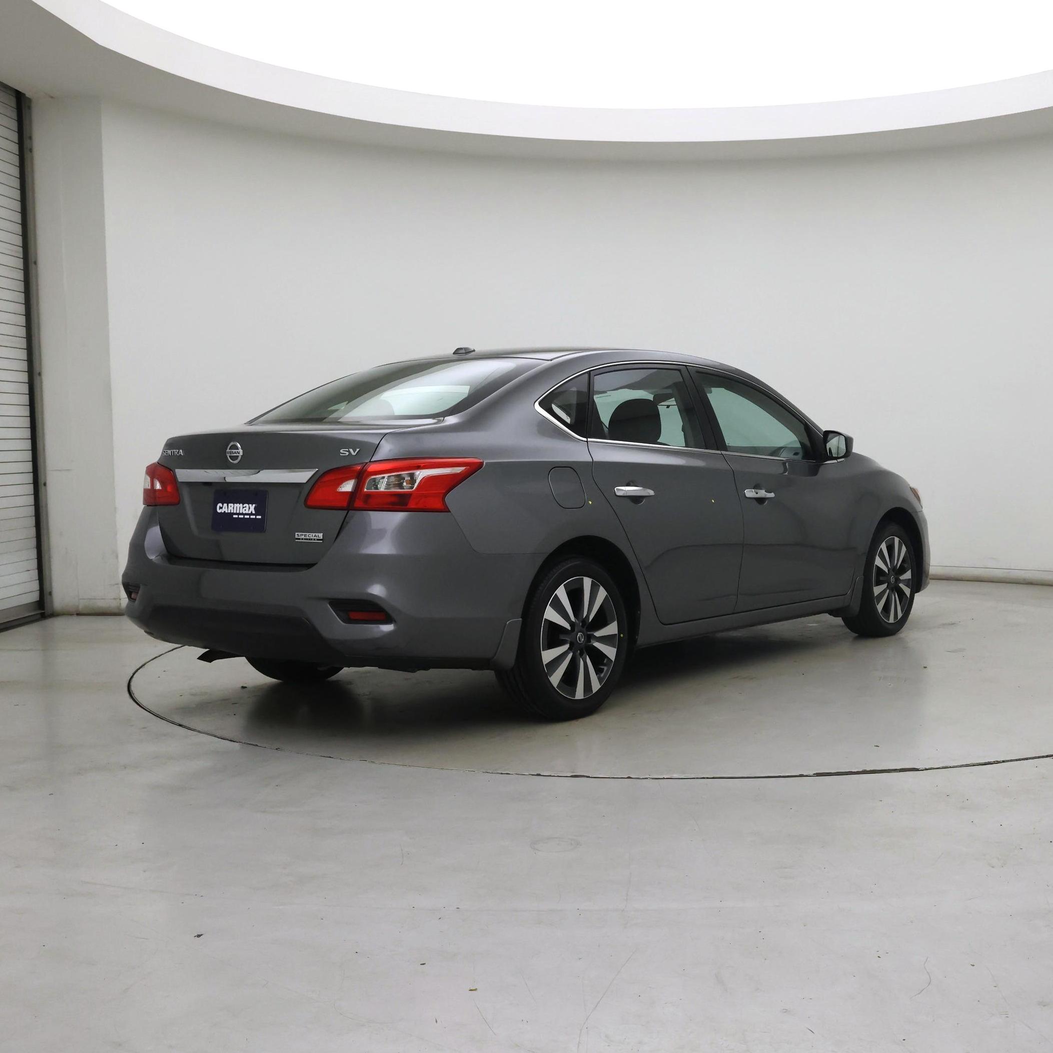 Thumbnail: 2019 Nissan Sentra - 8