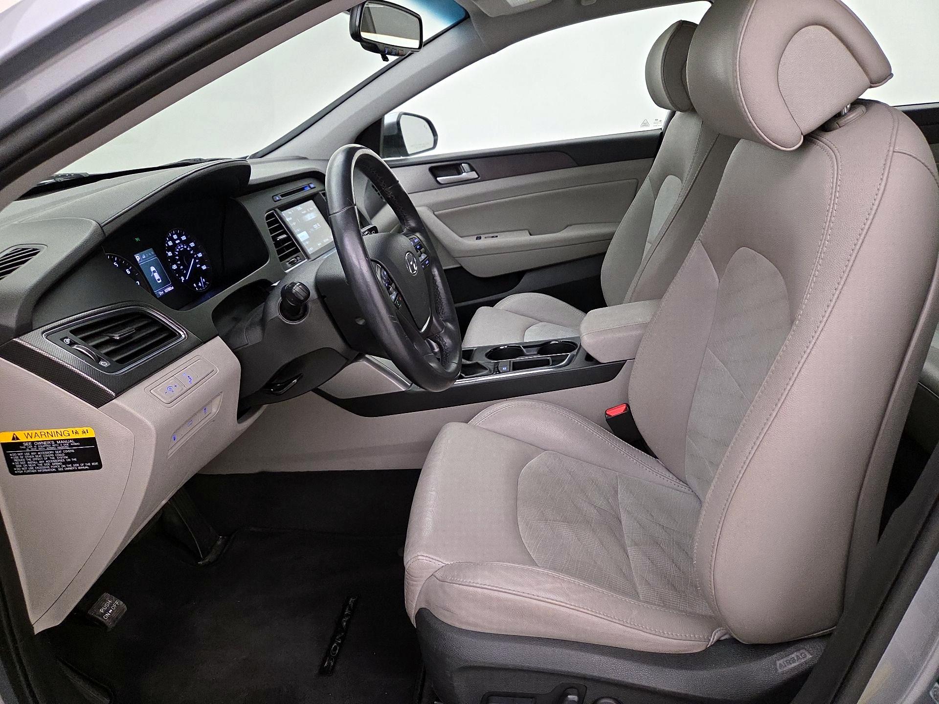 Thumbnail: 2016 Hyundai Sonata - 11