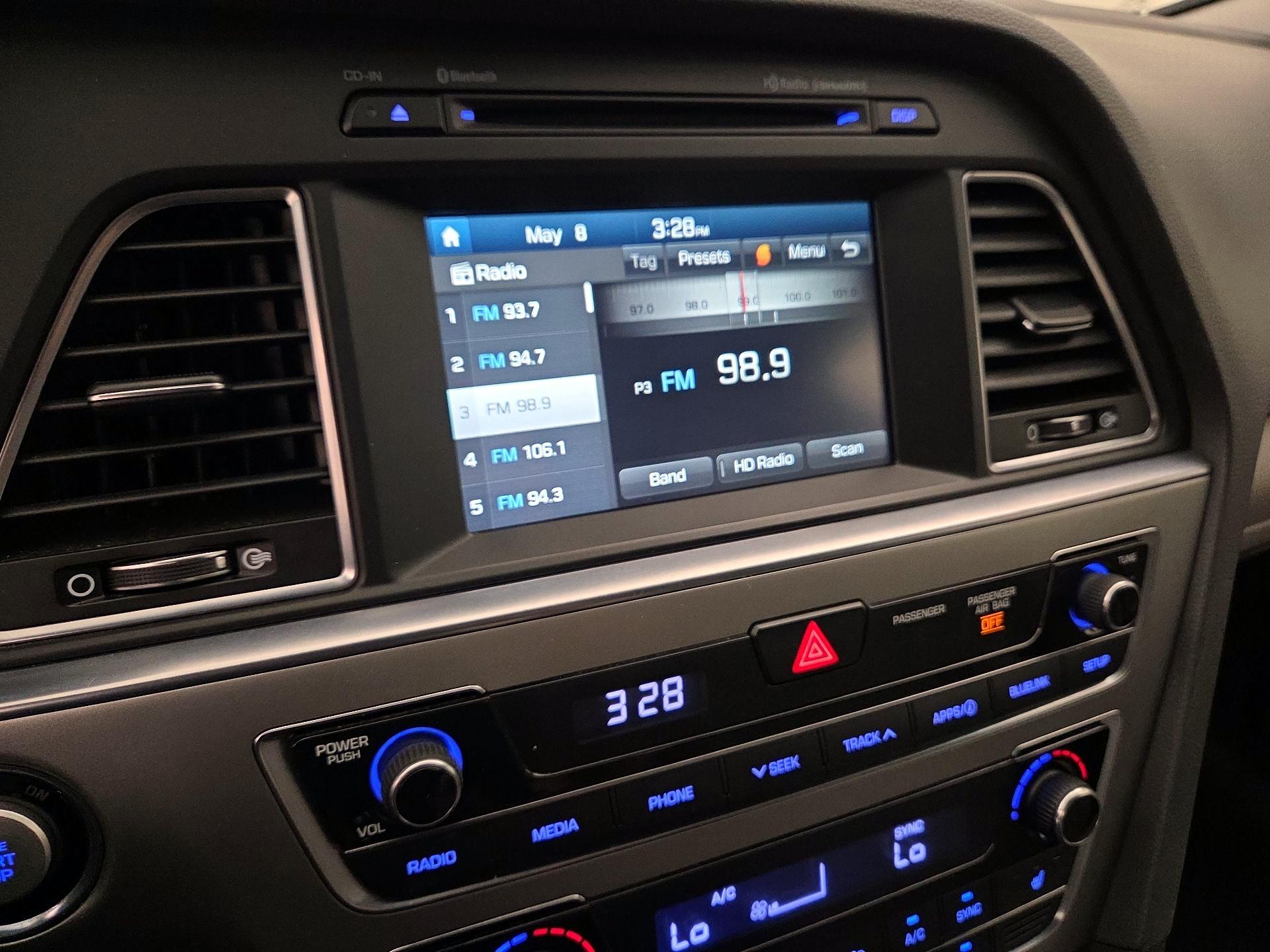 Thumbnail: 2016 Hyundai Sonata - 15