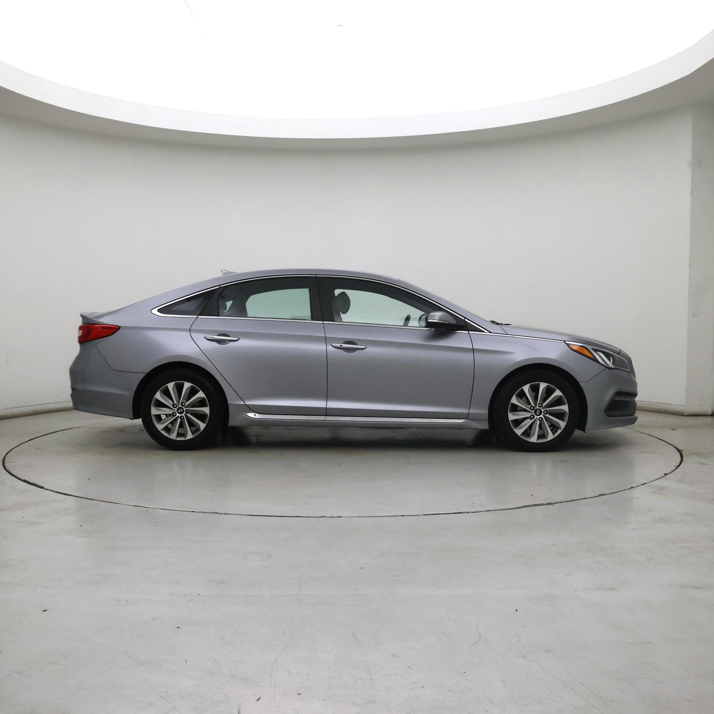 Thumbnail: 2016 Hyundai Sonata - 7