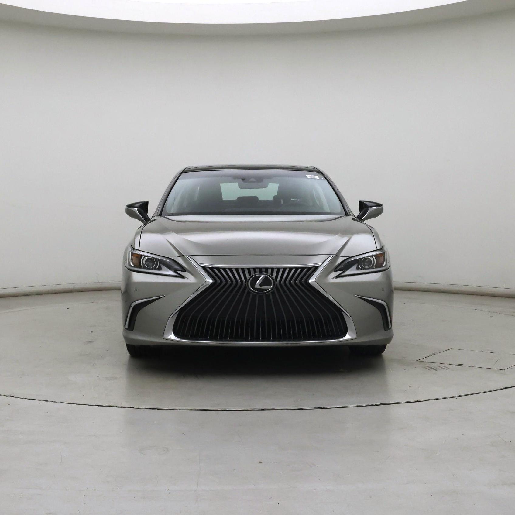 Thumbnail: 2019 Lexus ES - 5