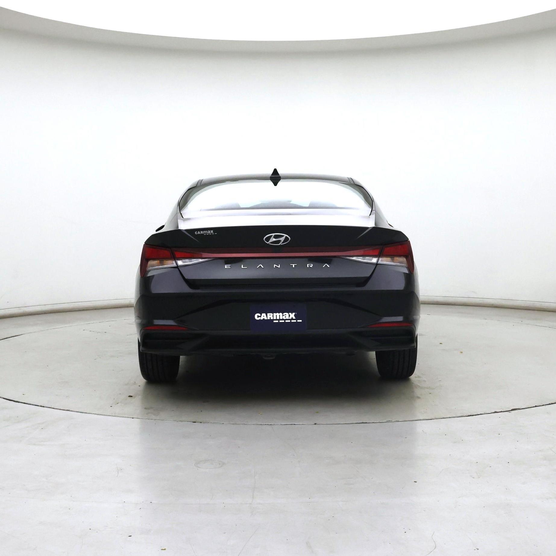Thumbnail: 2023 Hyundai Elantra - 6