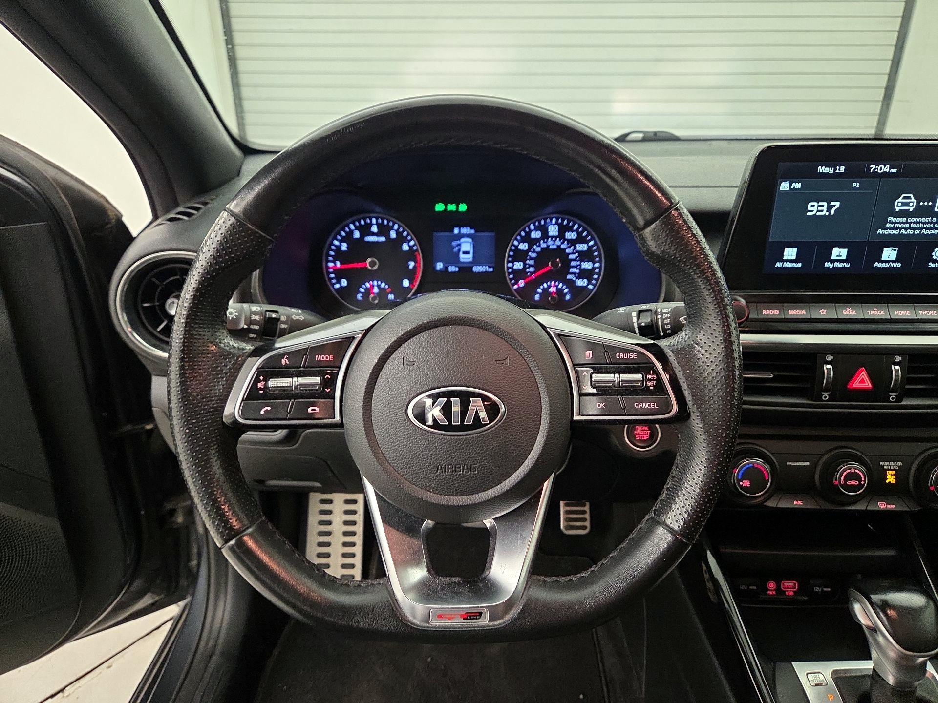 Thumbnail: 2020 Kia Forte - 10