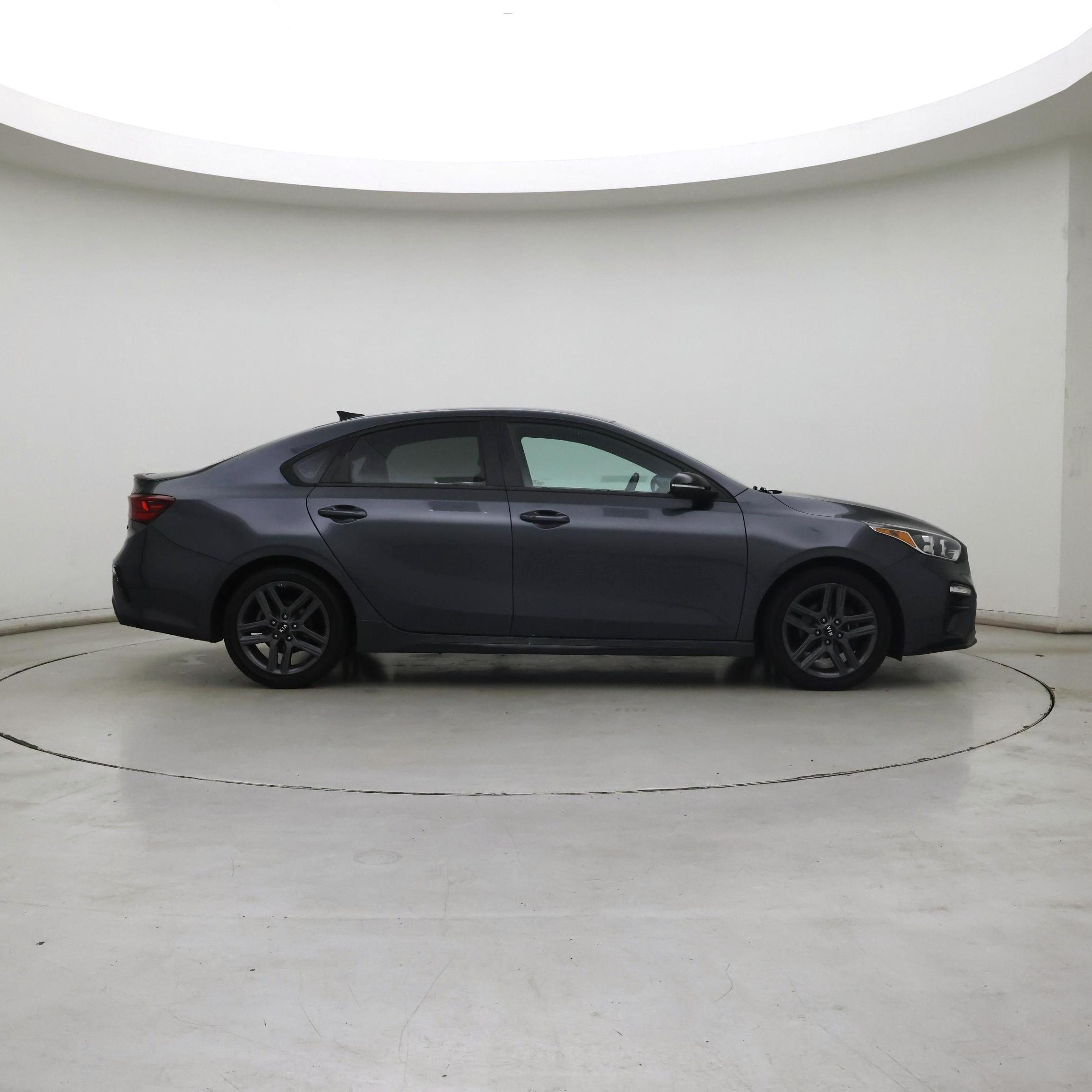 Thumbnail: 2020 Kia Forte - 7