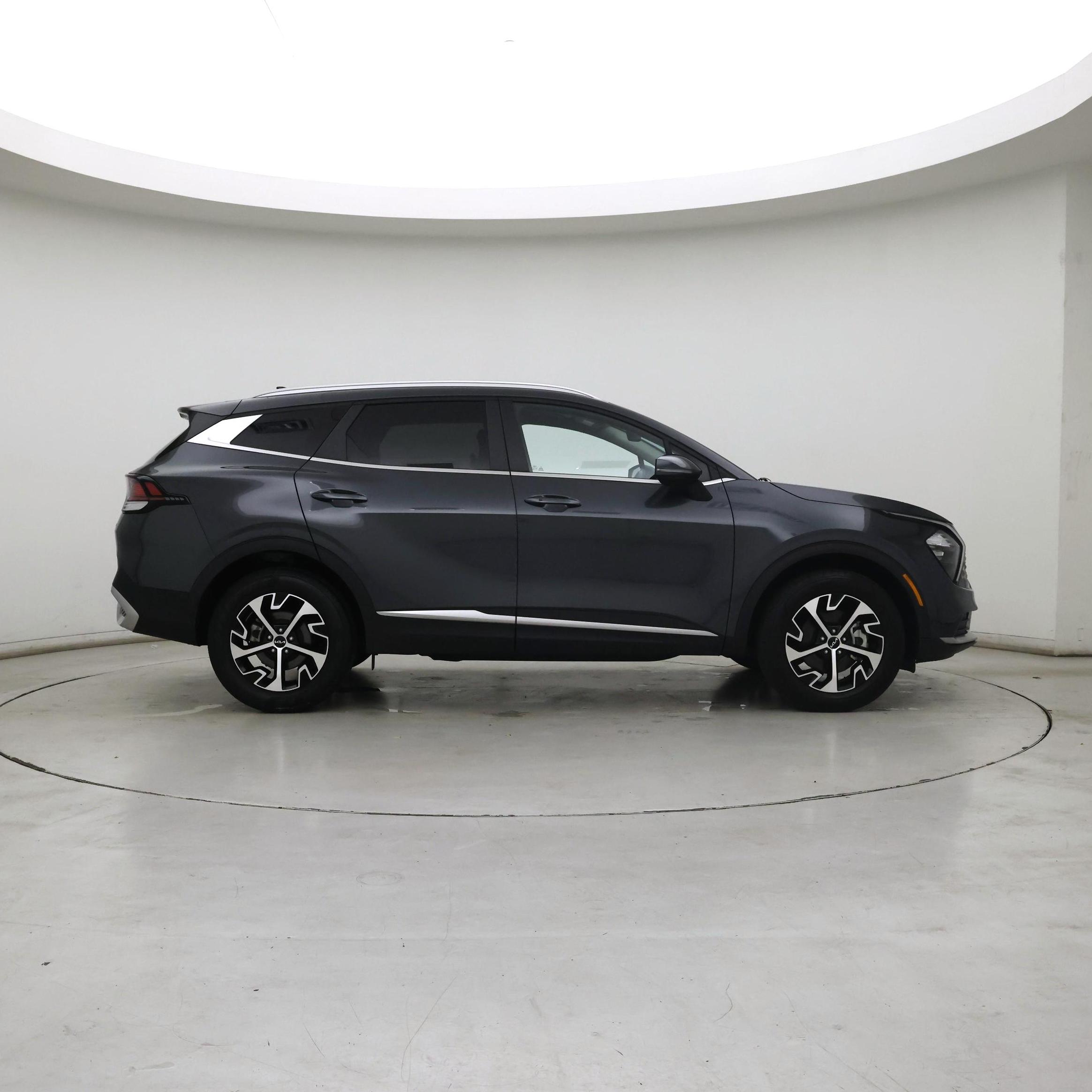 Thumbnail: 2023 Kia Sportage - 7
