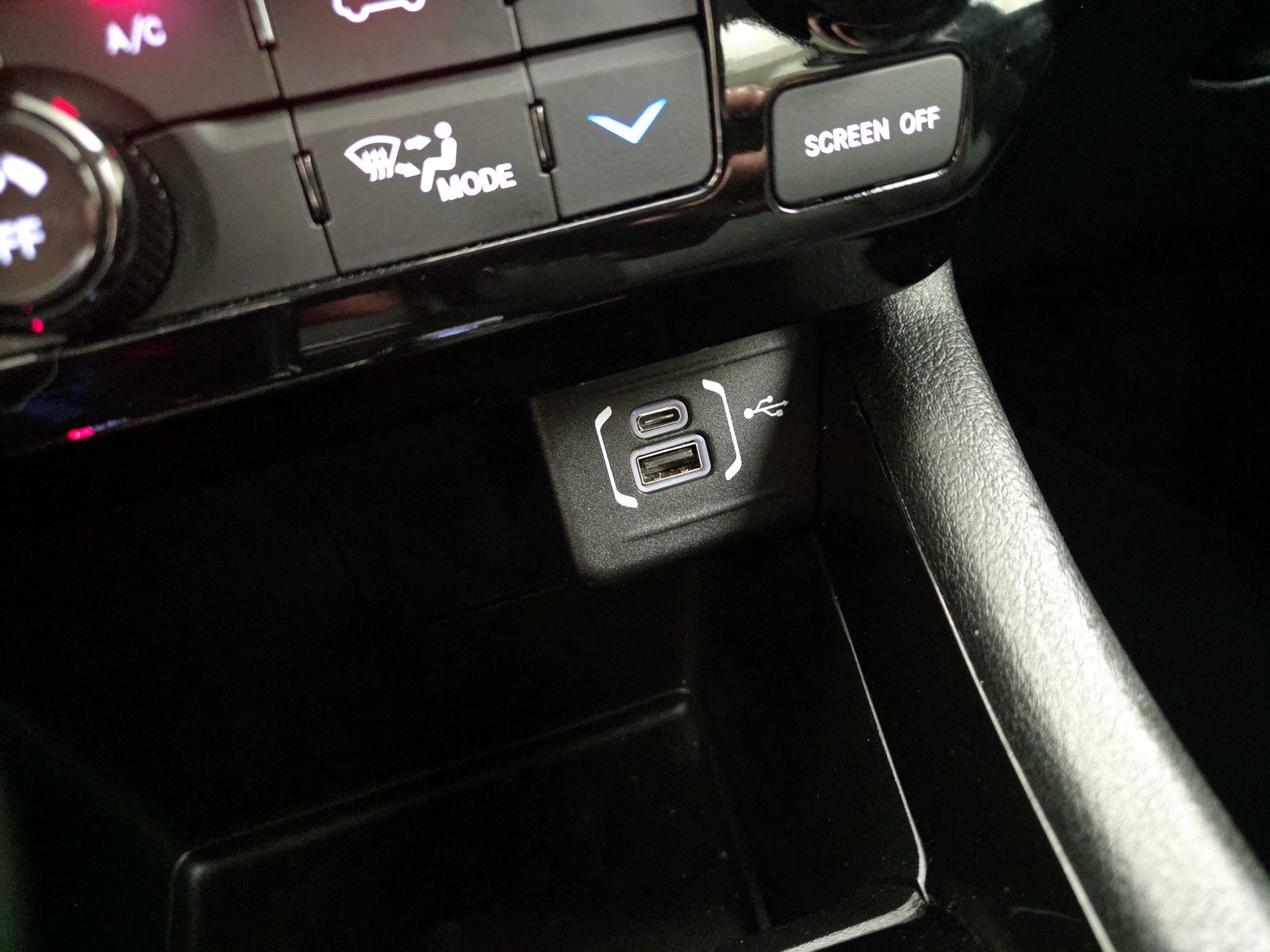 Thumbnail: 2022 Jeep Compass - 19