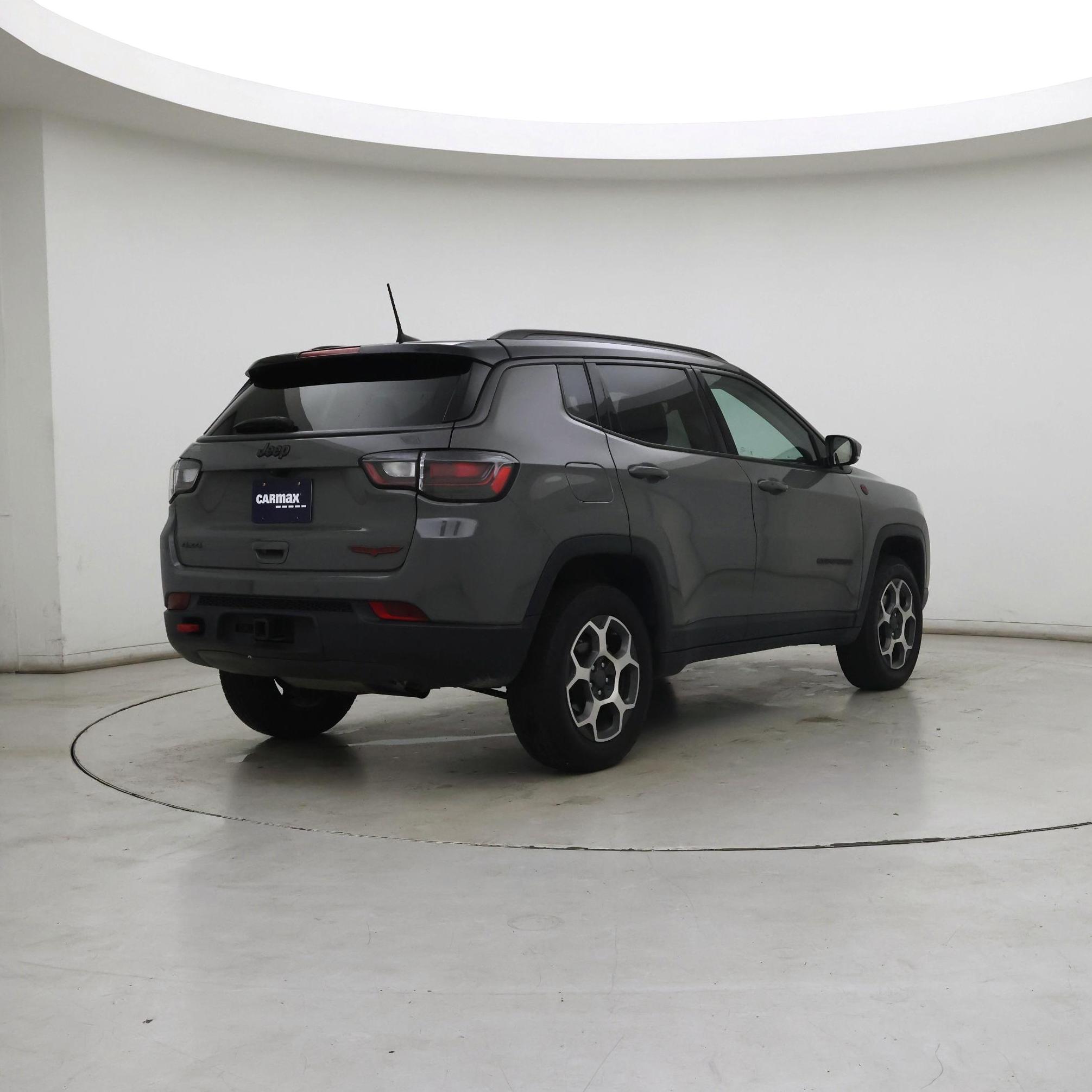 Thumbnail: 2022 Jeep Compass - 8